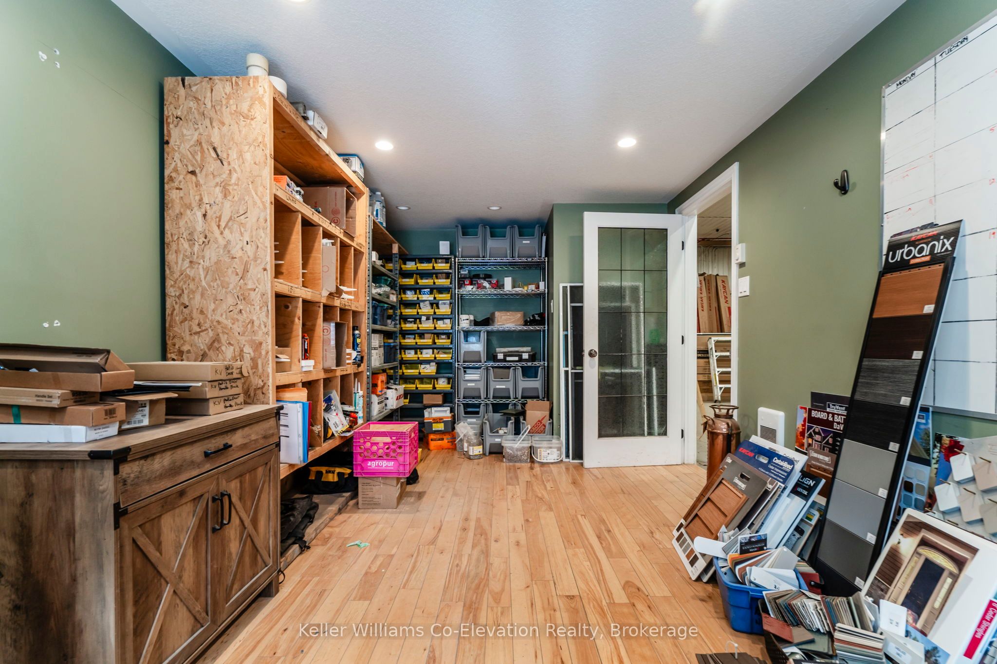 169 Elizabeth Street Property Photo 29
