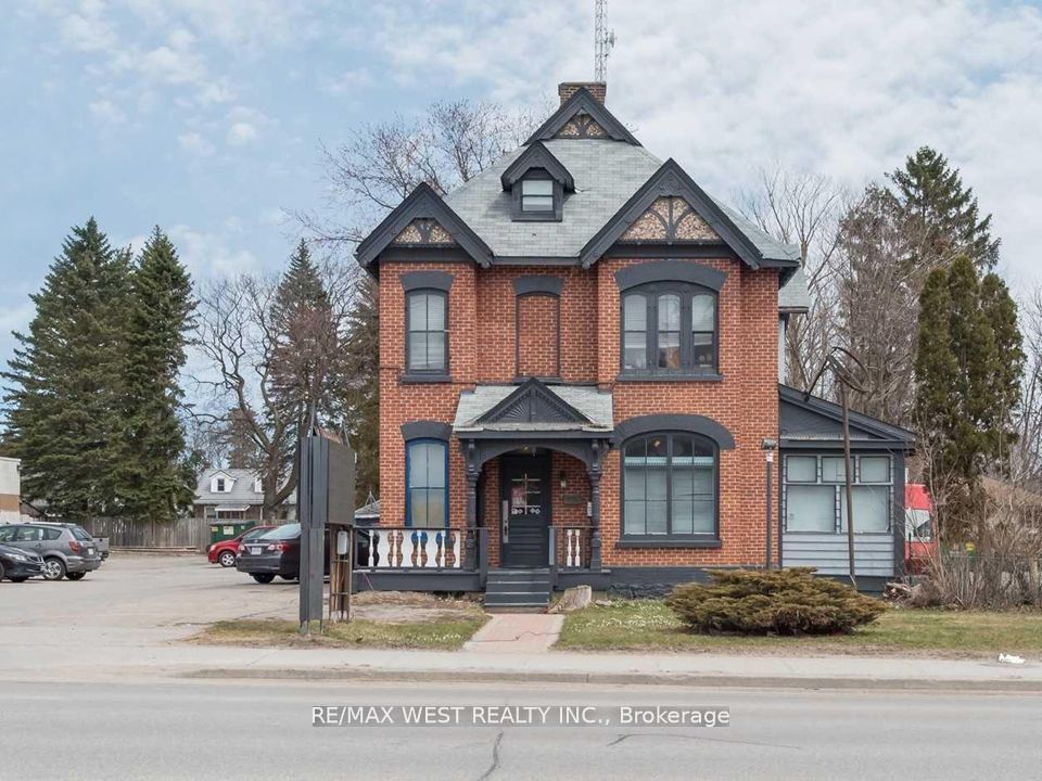 169 Bayfield Street Property Photo 1