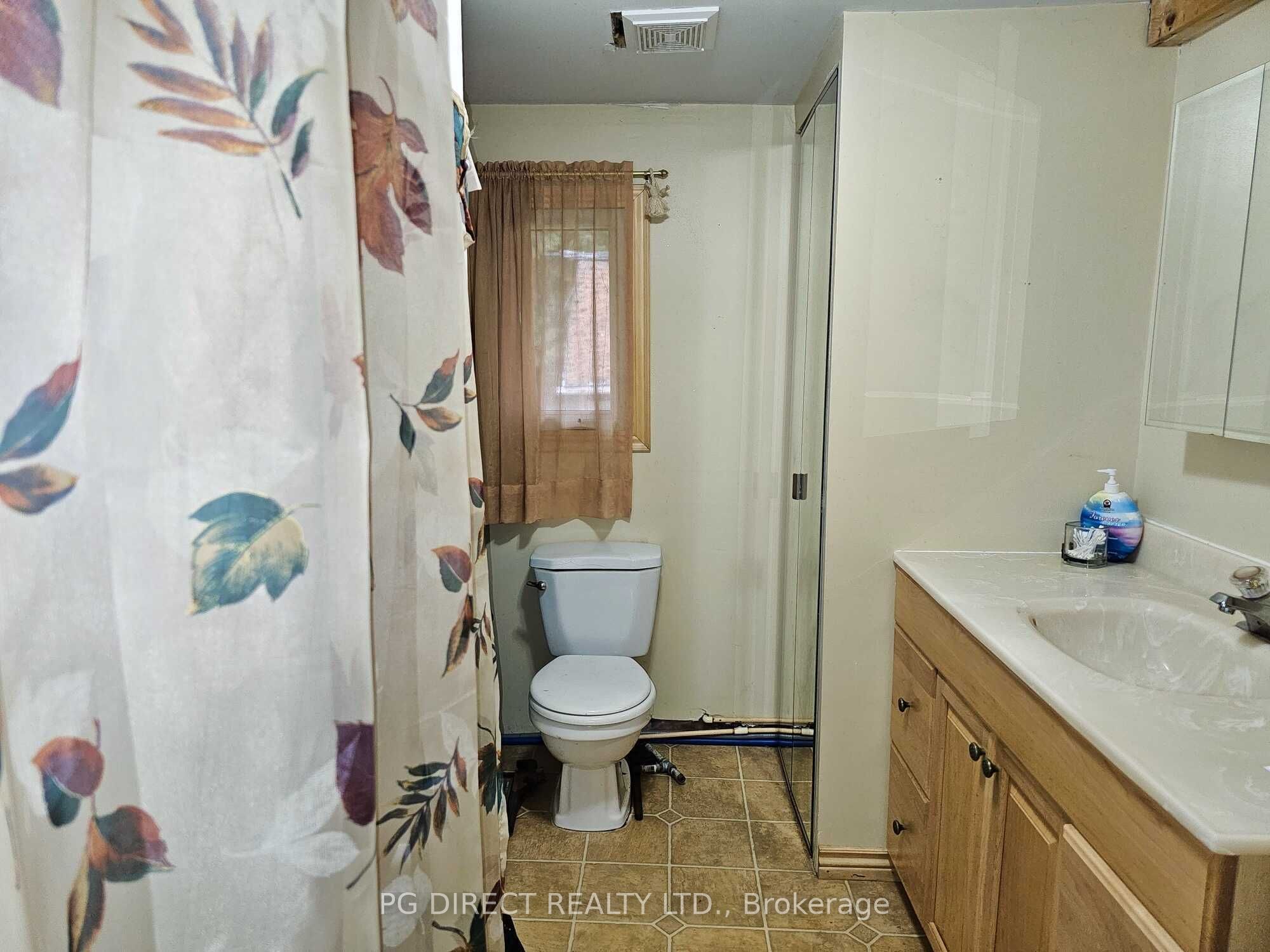10 Simcoe Road Property Photo 9