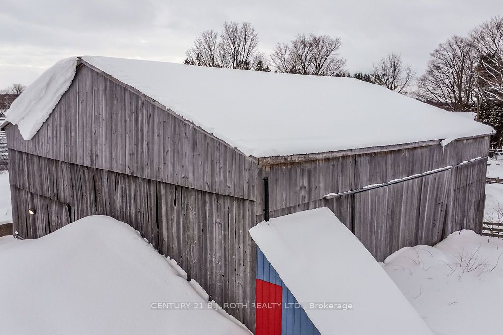 217 5 Line Property Photo 14