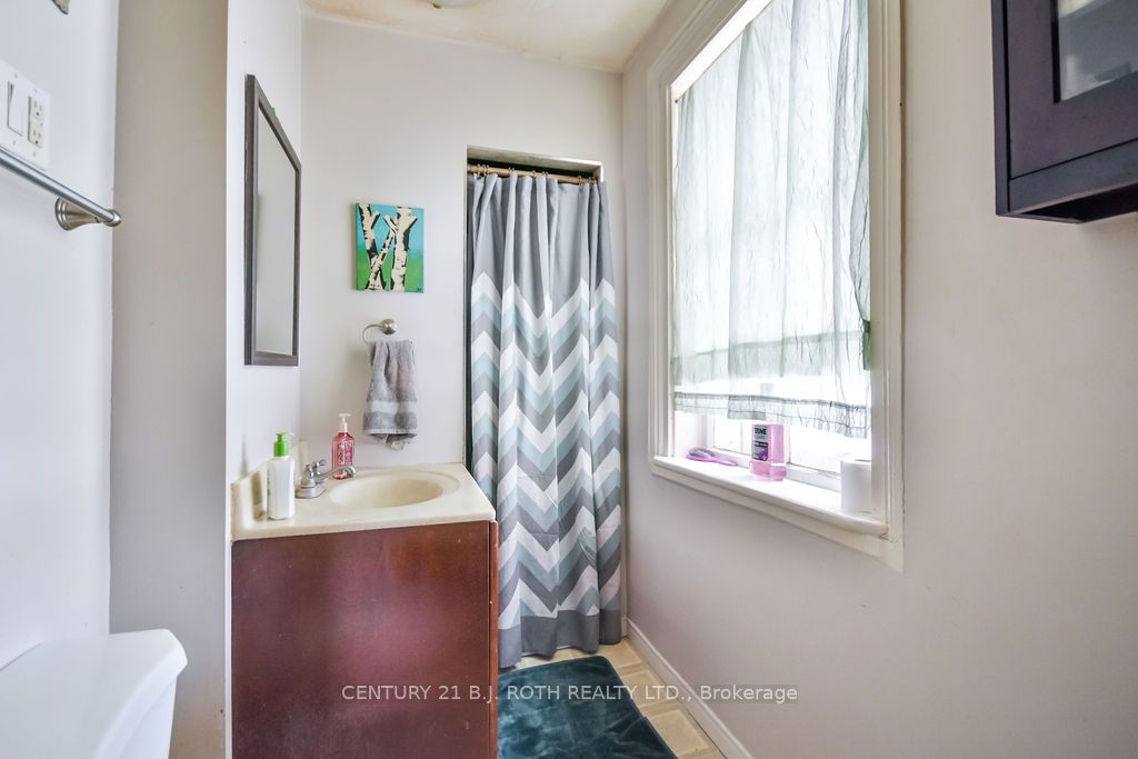 217 5 Line Property Photo 43