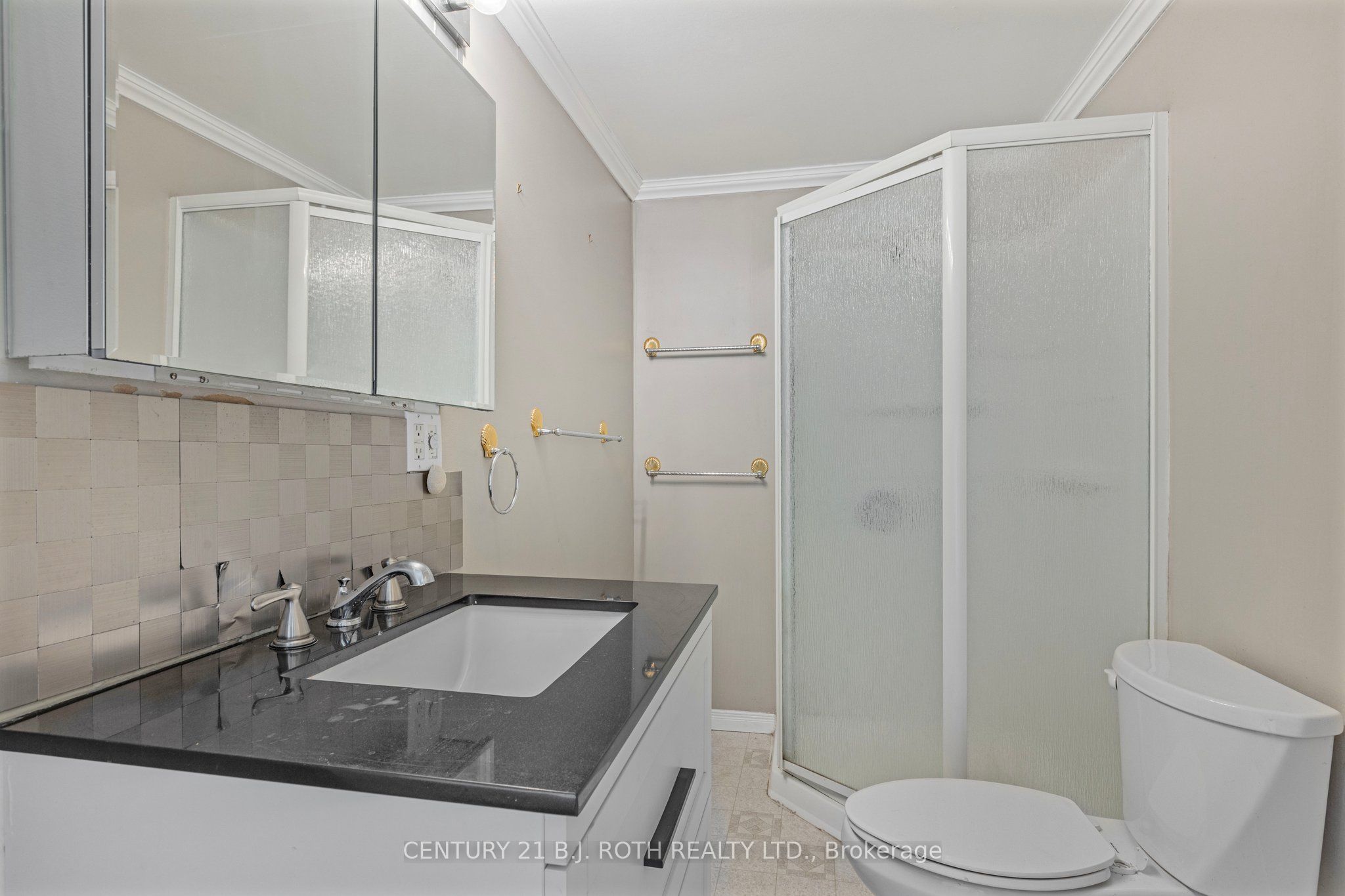 4201 Huronia Road Property Photo 17