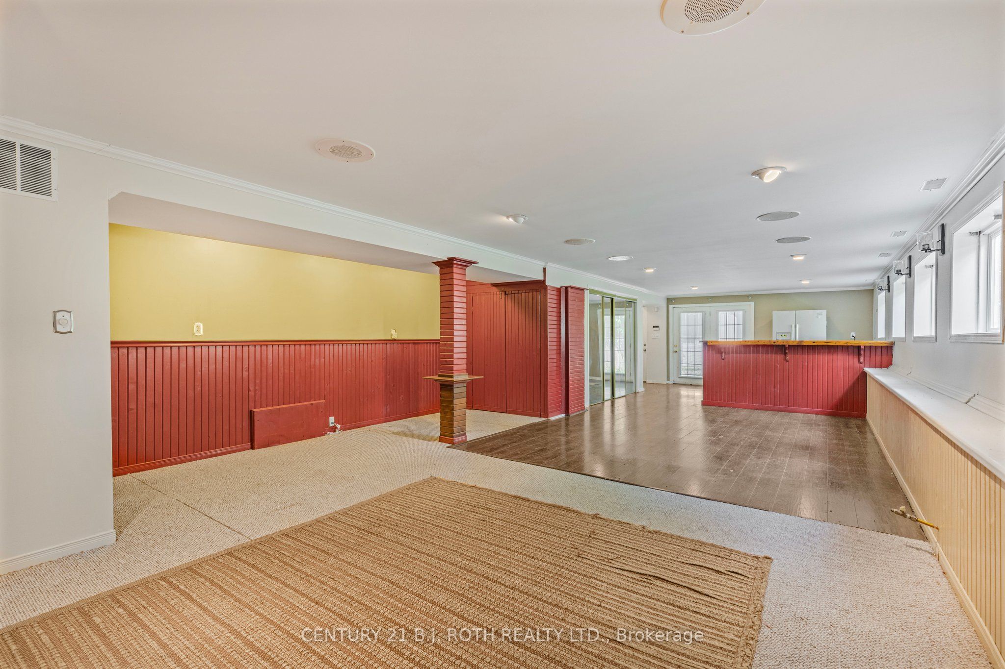 4201 Huronia Road Property Photo 24