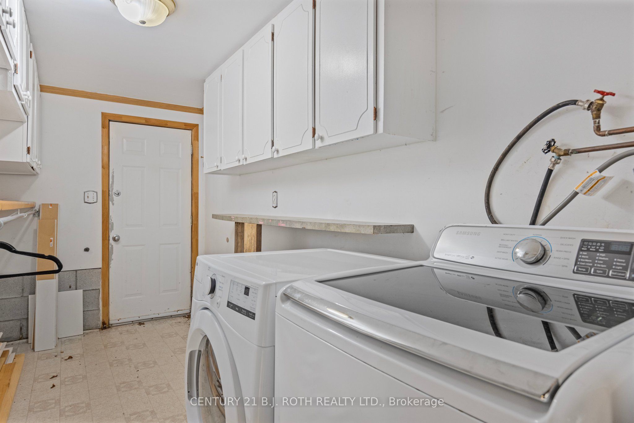 4201 Huronia Road Property Photo 25