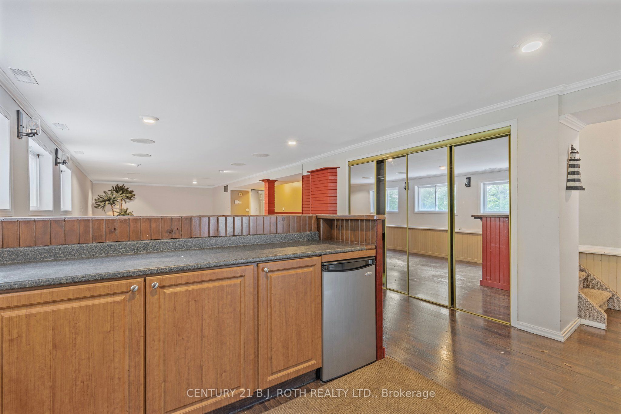 4201 Huronia Road Property Photo 26
