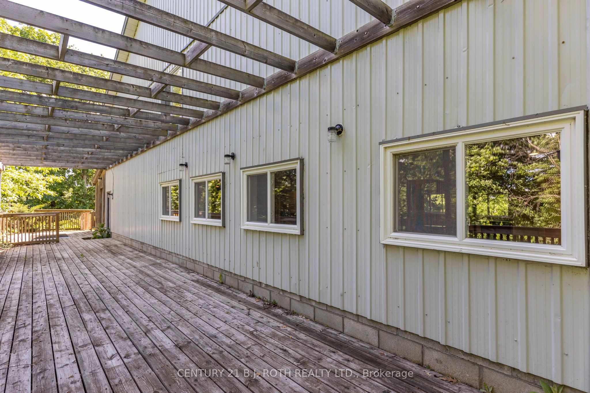 4201 Huronia Road Property Photo 32