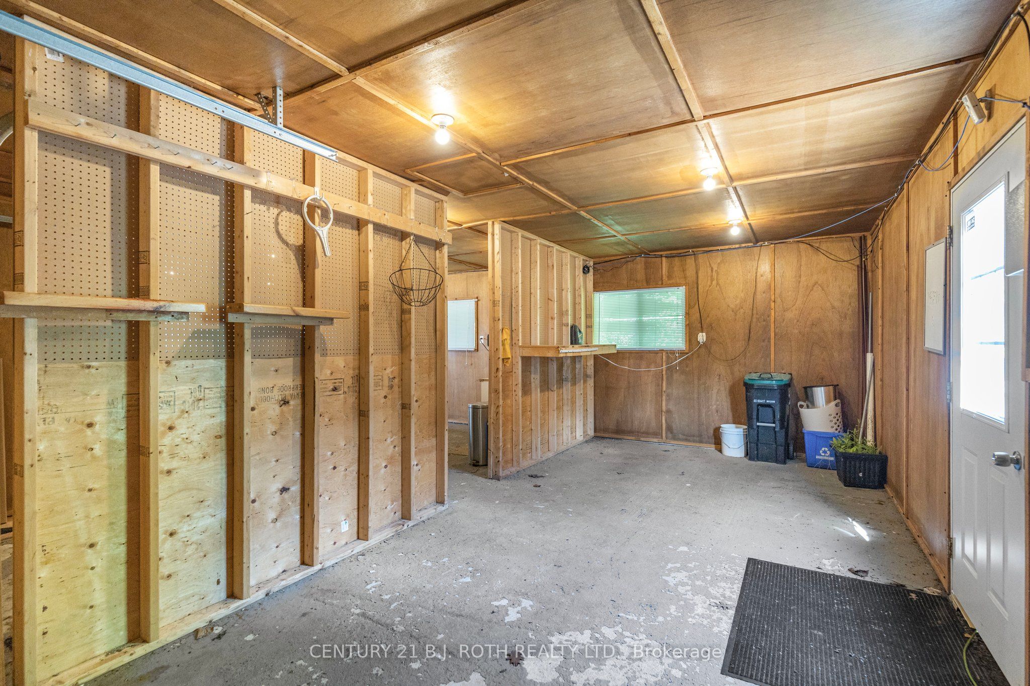 4201 Huronia Road Property Photo 36