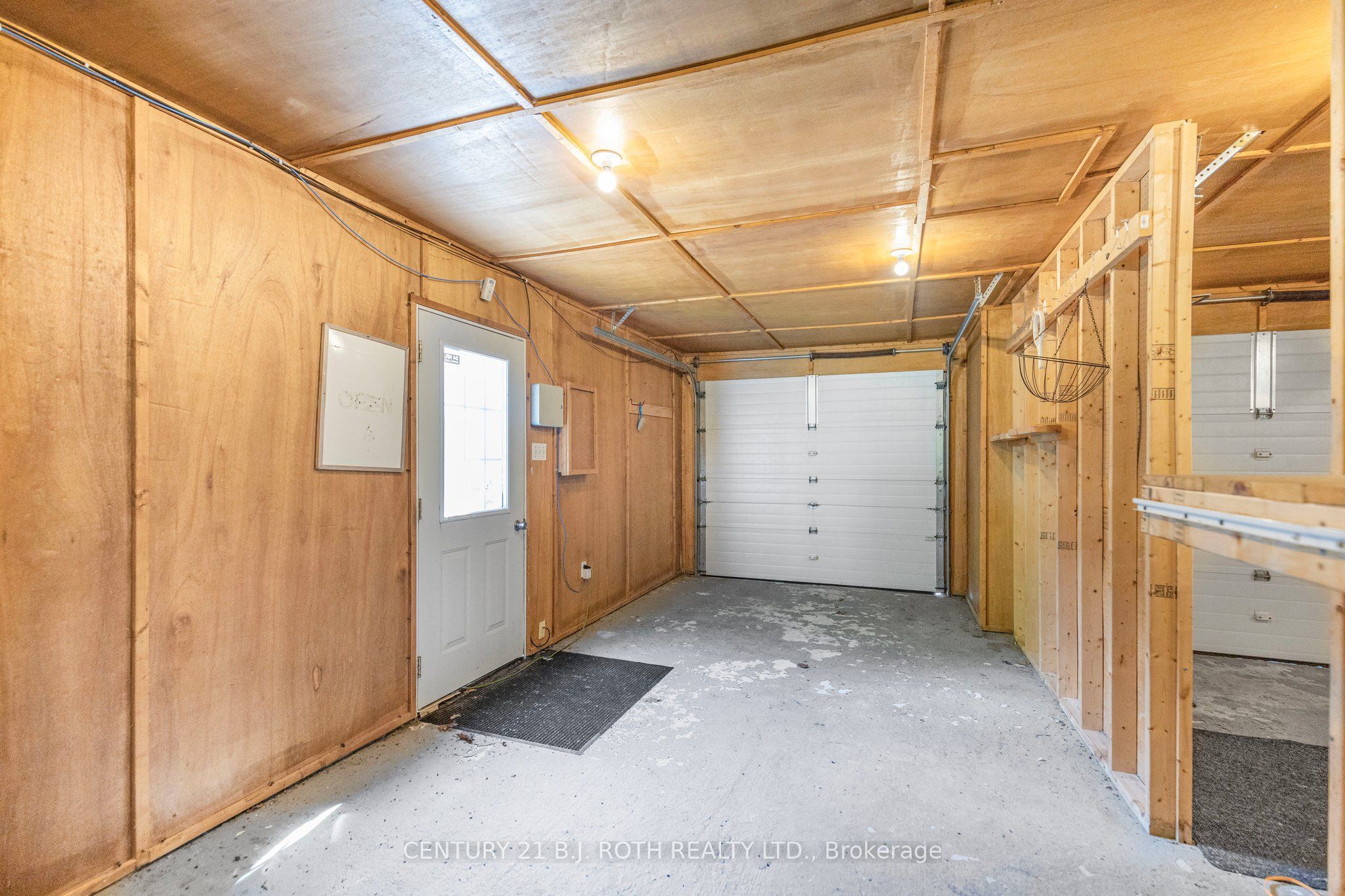 4201 Huronia Road Property Photo 37