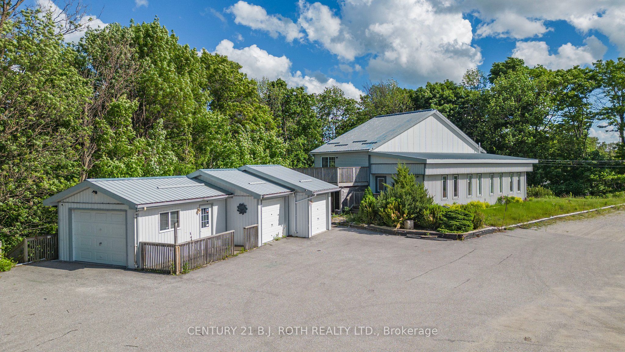 4201 Huronia Road Property Photo 43