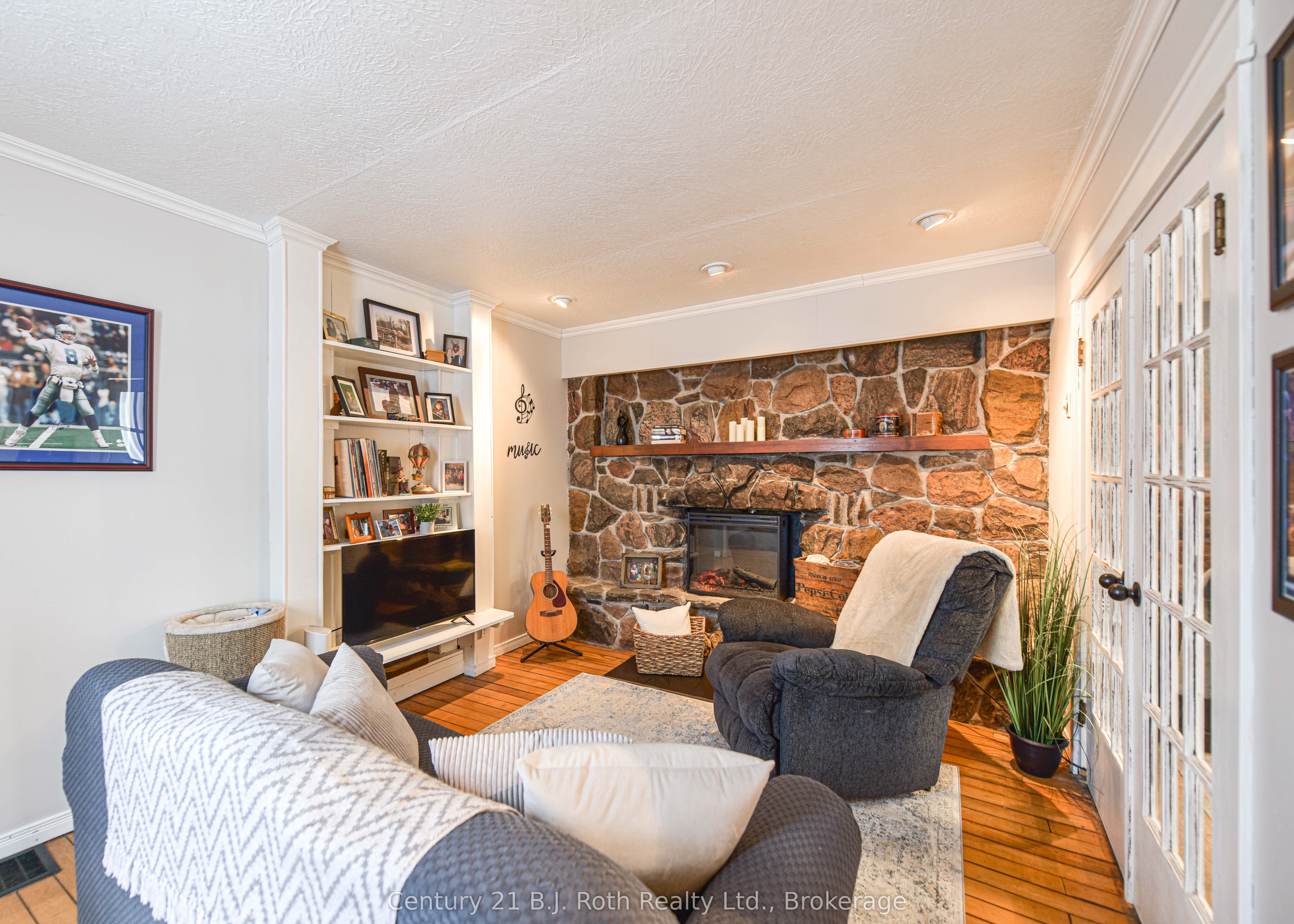 694 Quebec Street Property Photo 16