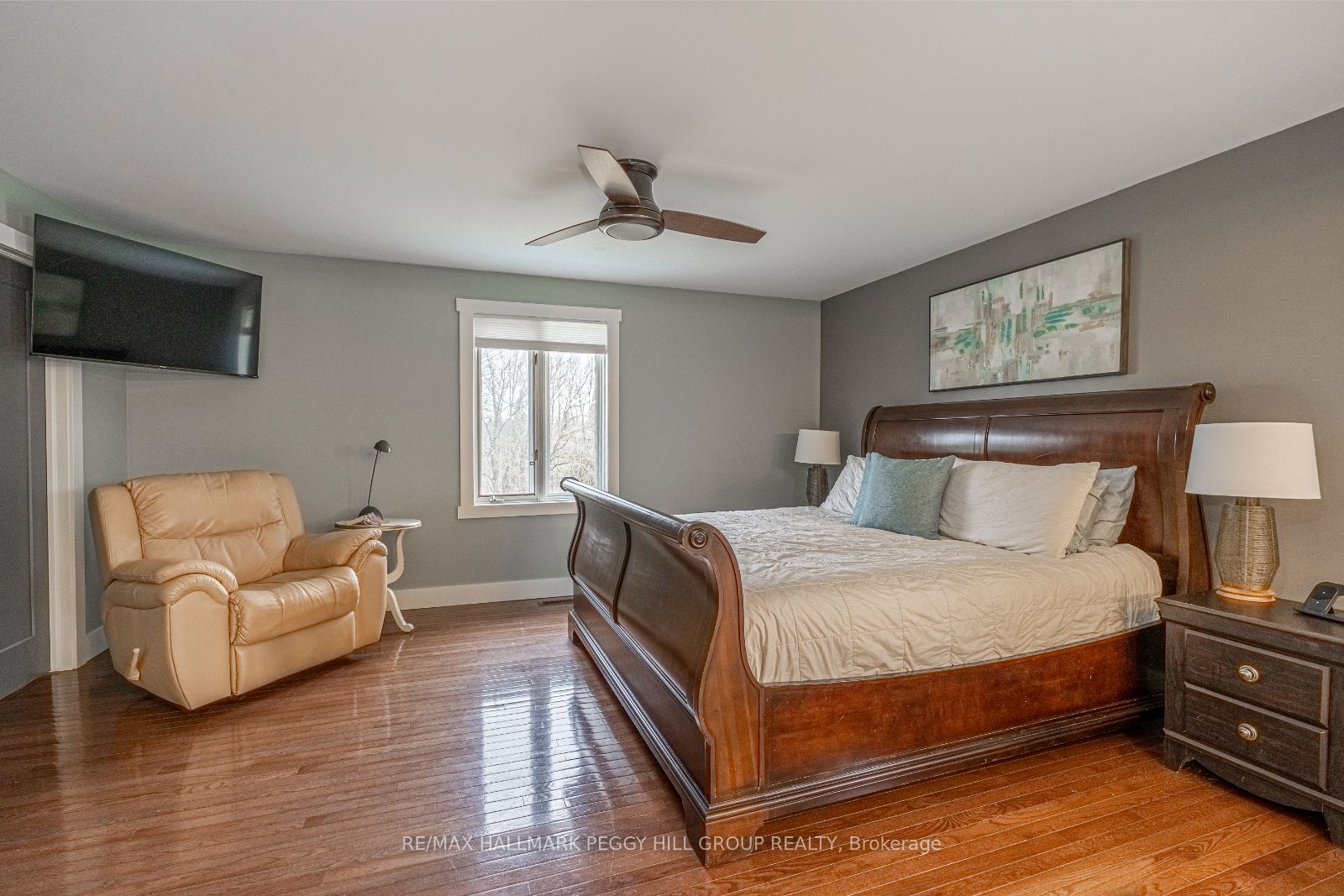 6835 Highway 93 Property Photo 5