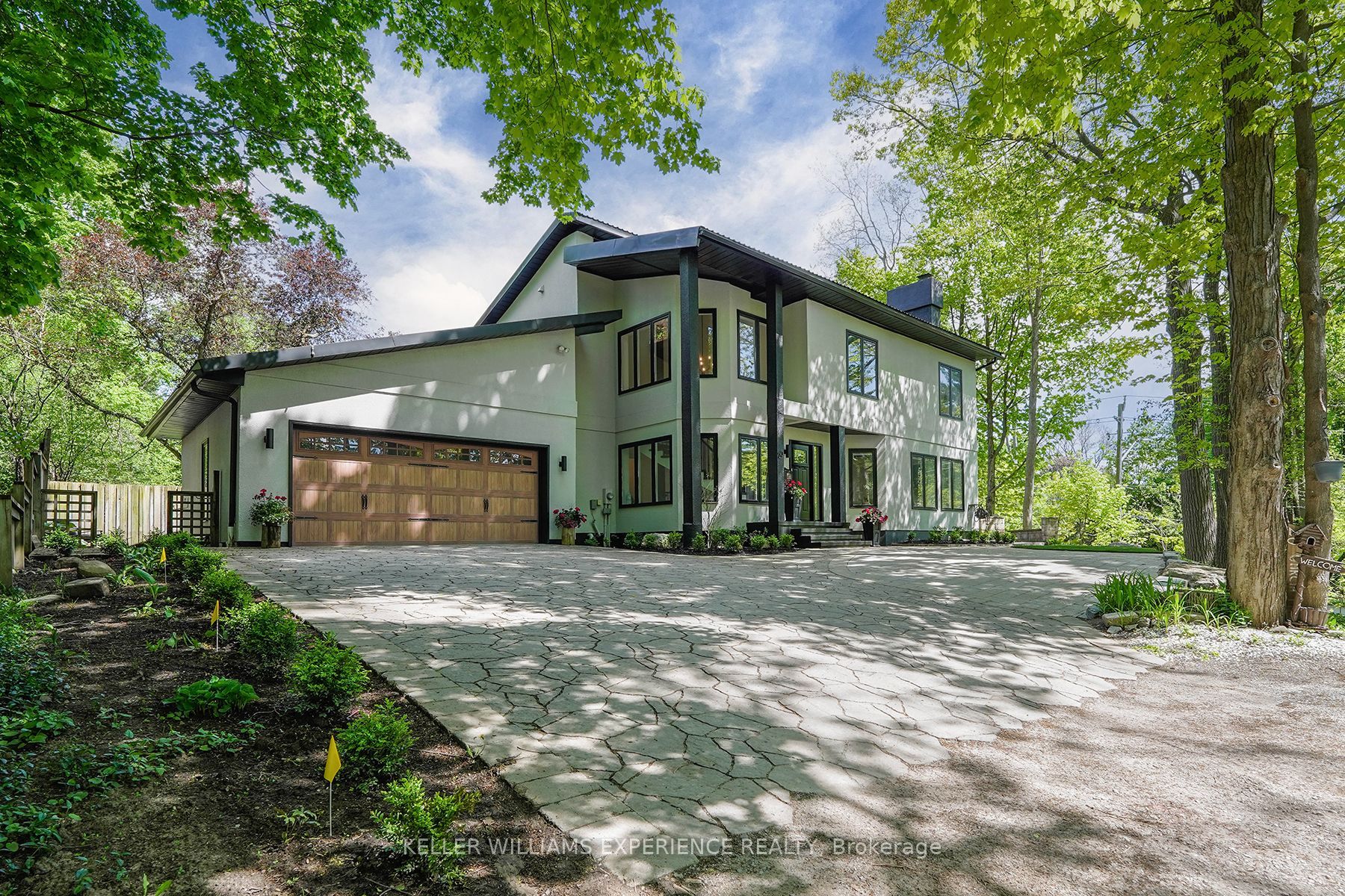 20 Highland Avenue Property Photo 1