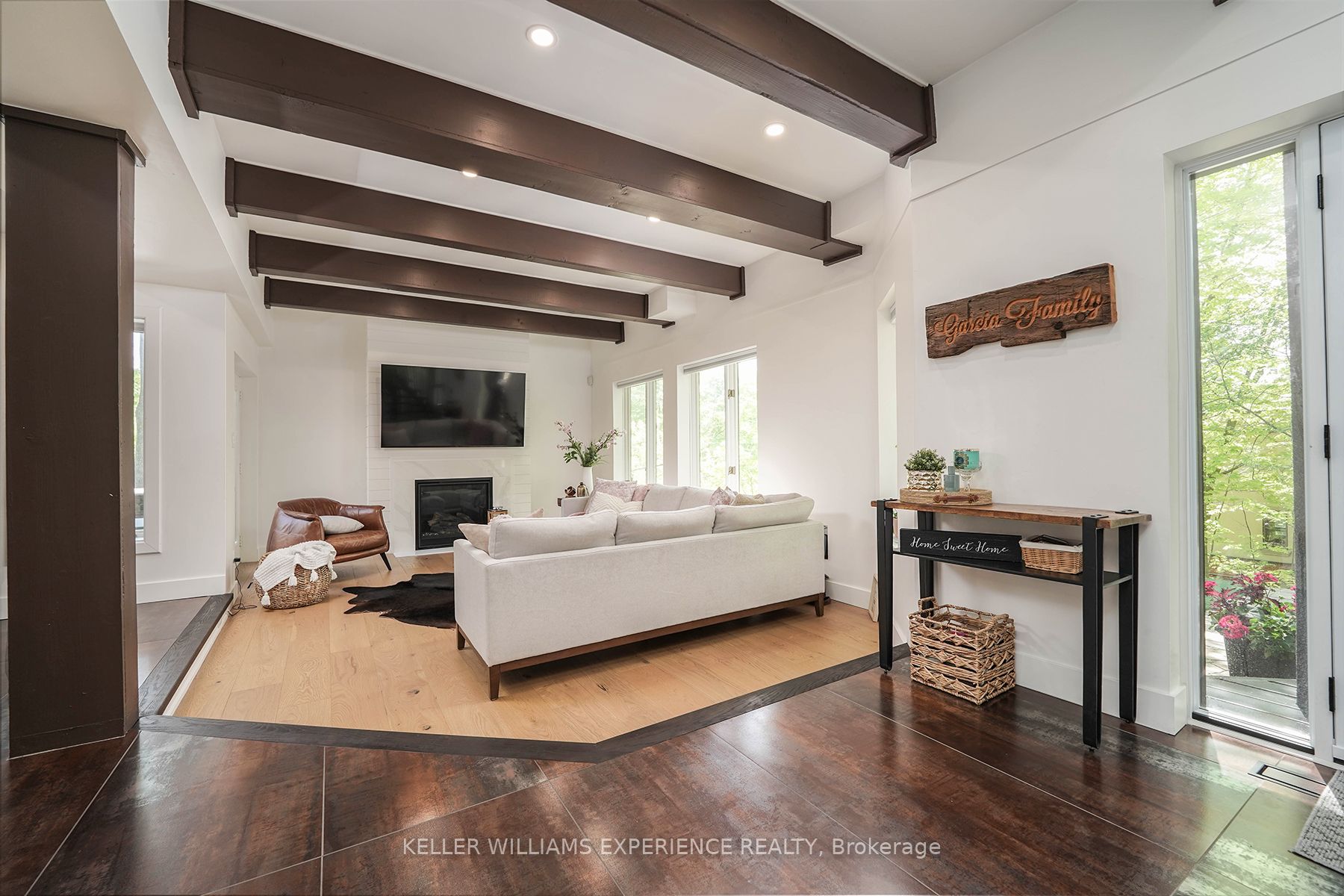 20 Highland Avenue Property Photo 6