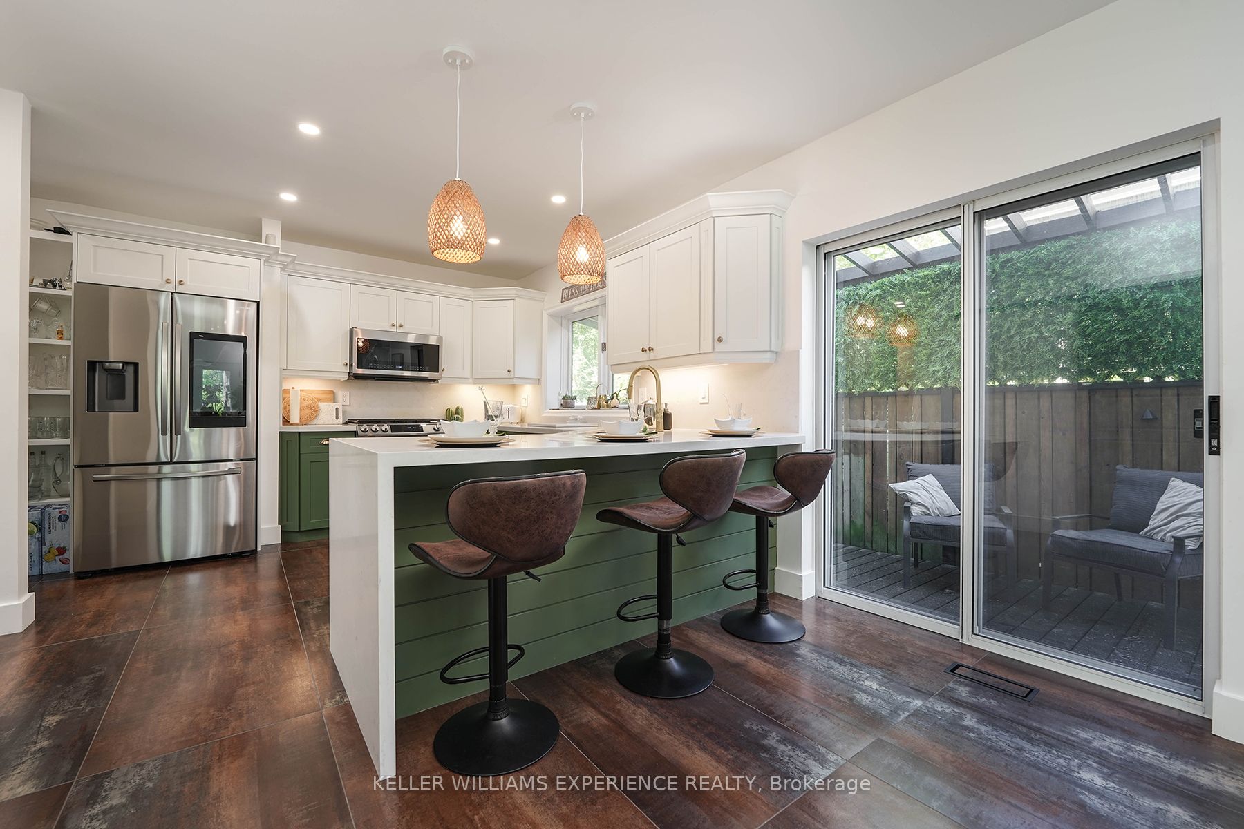 20 Highland Avenue Property Photo 11