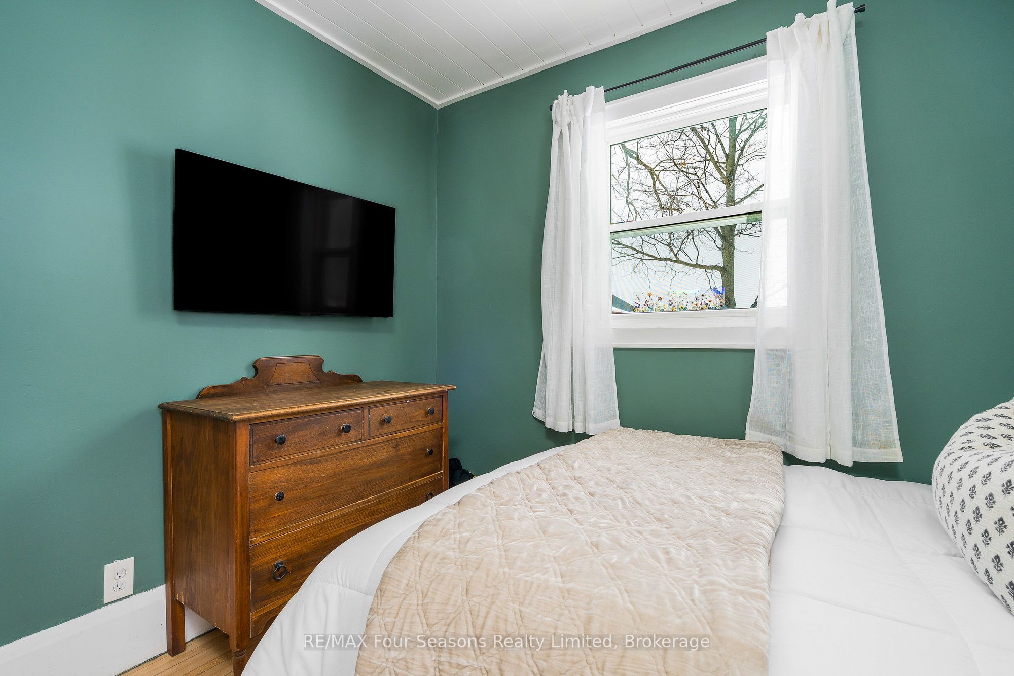 1154 Fairgrounds Road Property Photo 29