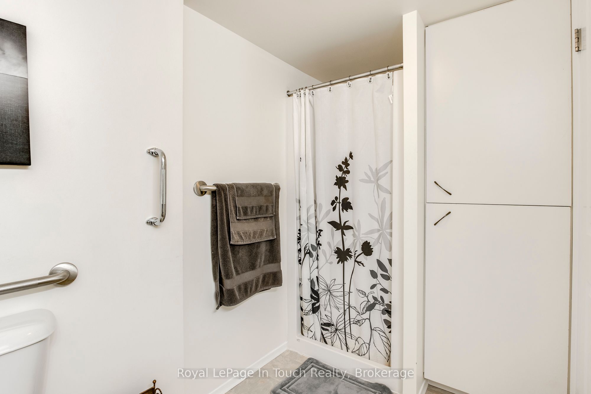 #315 - 333 Lafontaine Road Property Photo 19