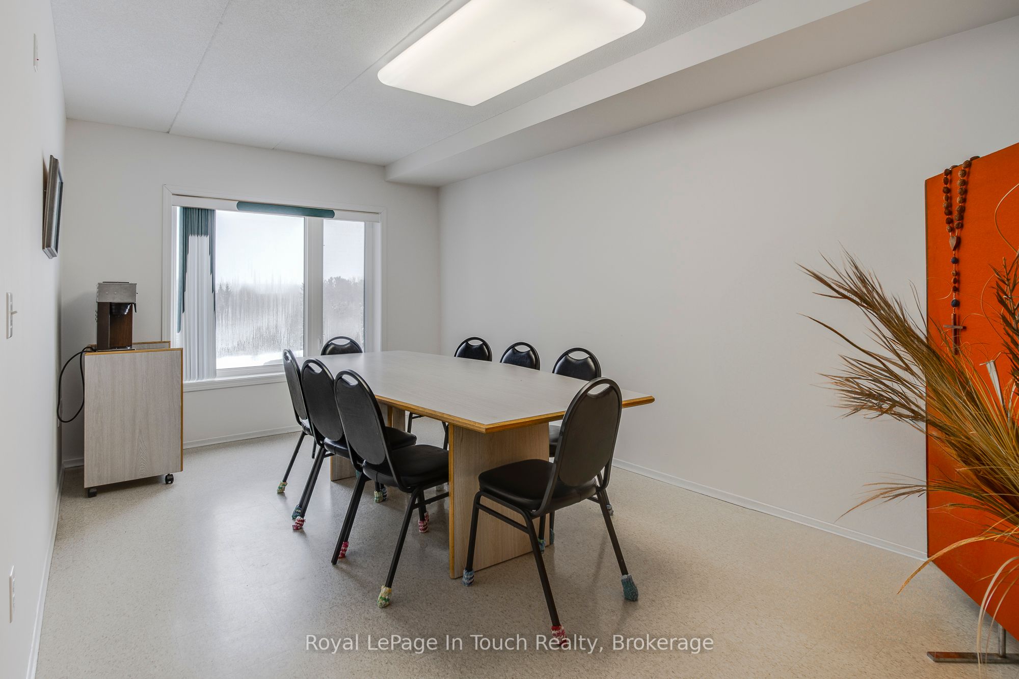 #315 - 333 Lafontaine Road Property Photo 36