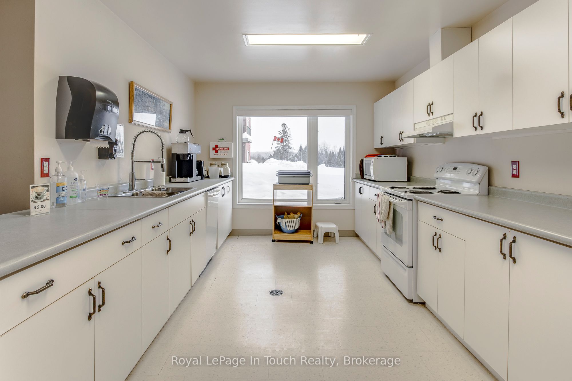 #315 - 333 Lafontaine Road Property Photo 45