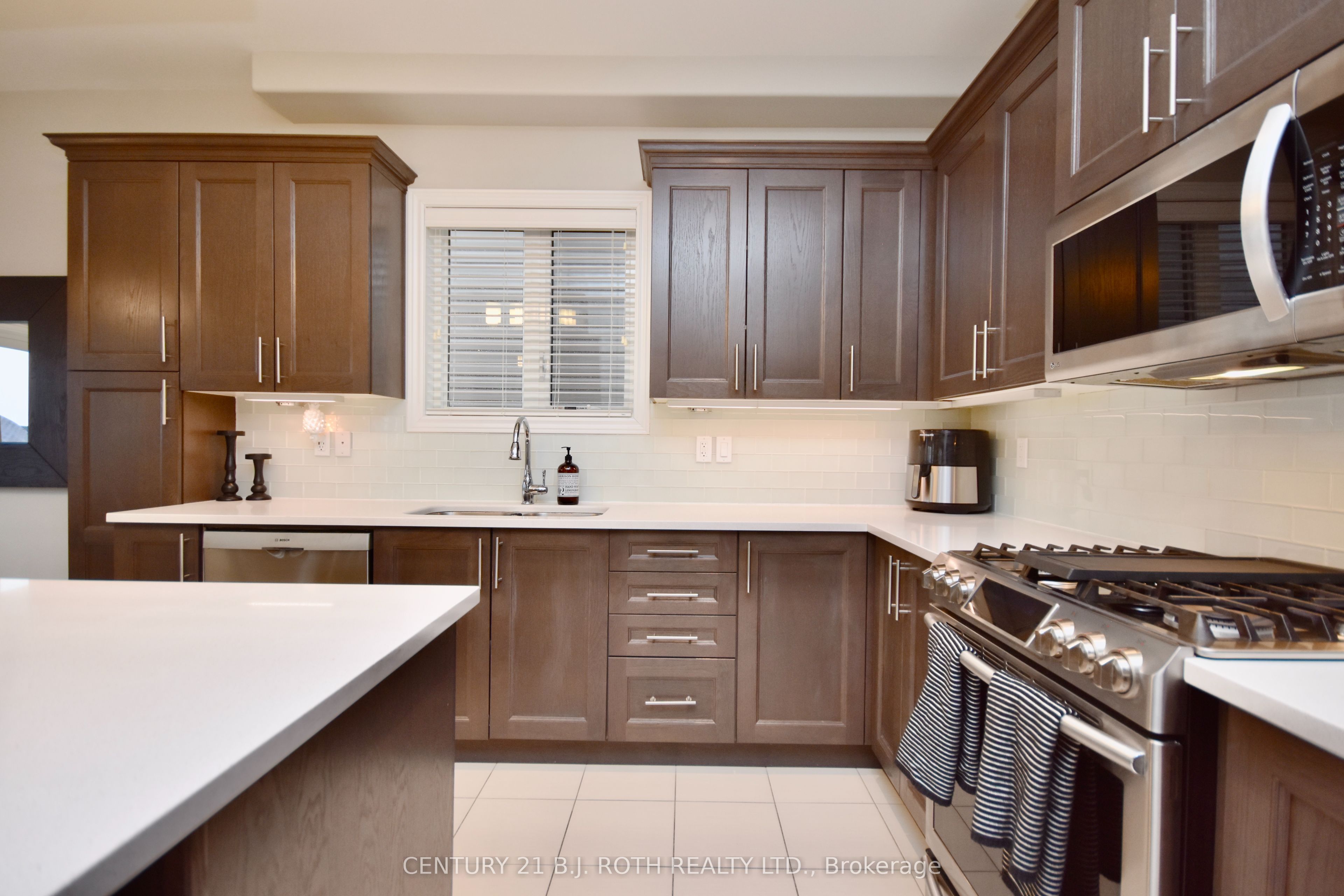3089 Emperor Drive Property Photo 18