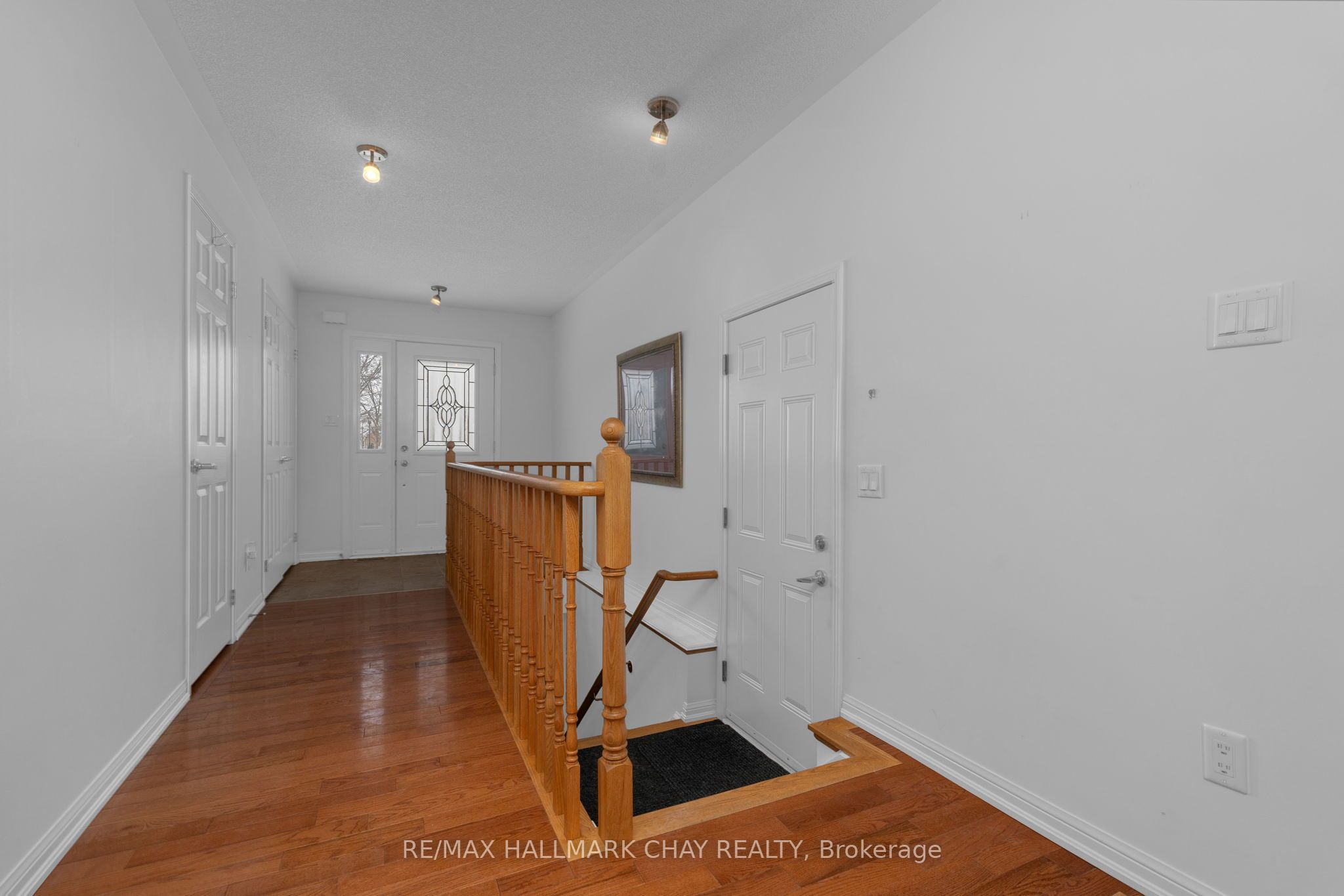 #5 - 318 Little Avenue Property Photo 4