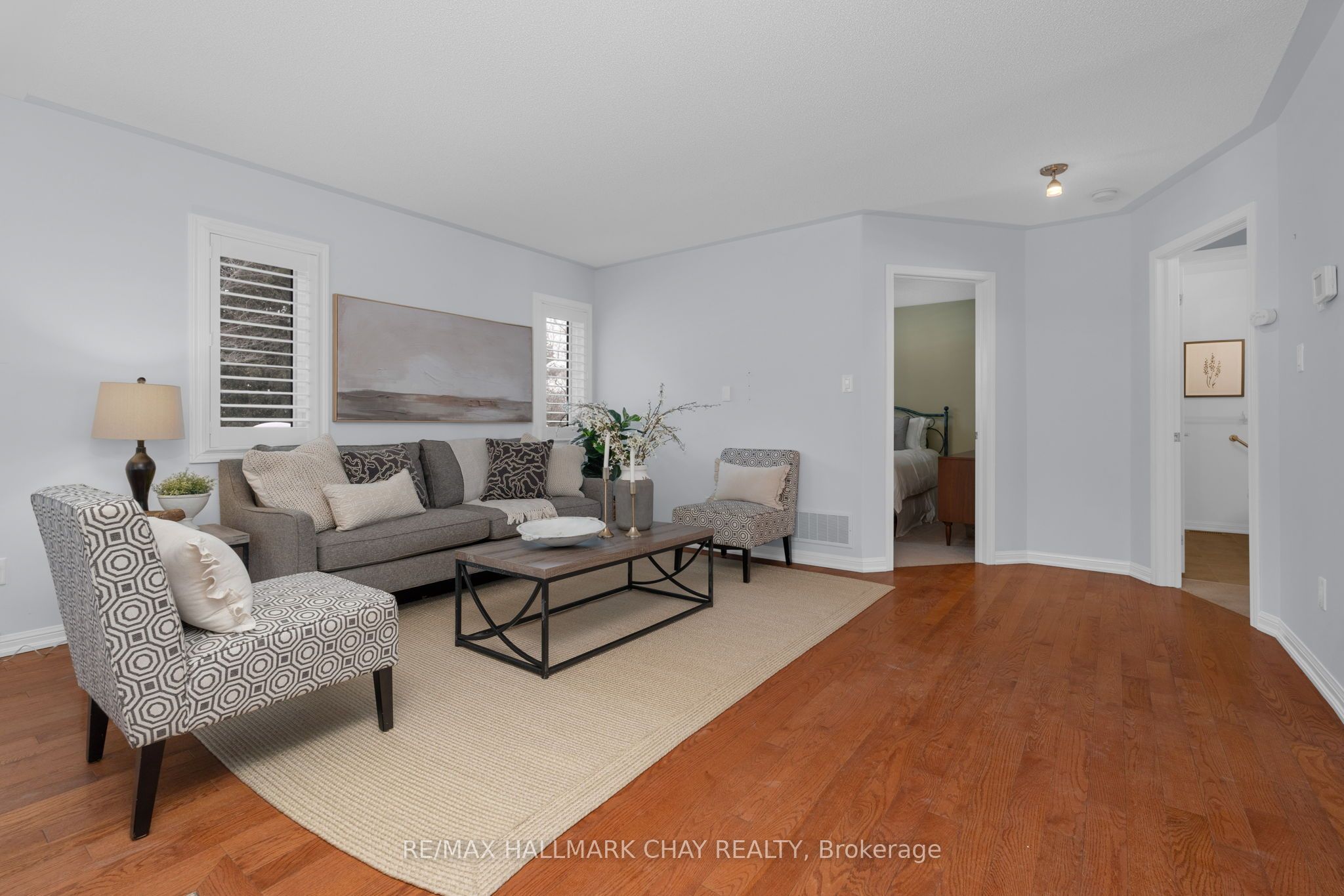 #5 - 318 Little Avenue Property Photo 8
