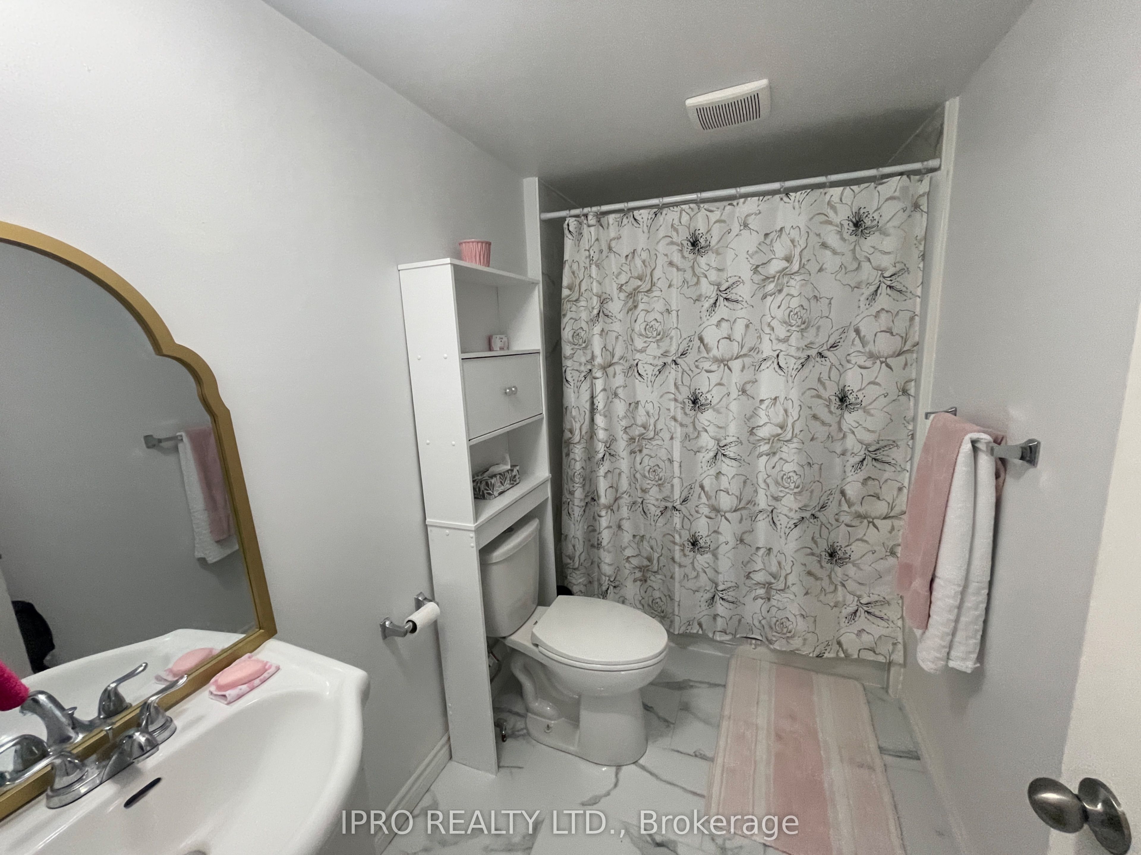380 Bayview Parkway Property Photo 11