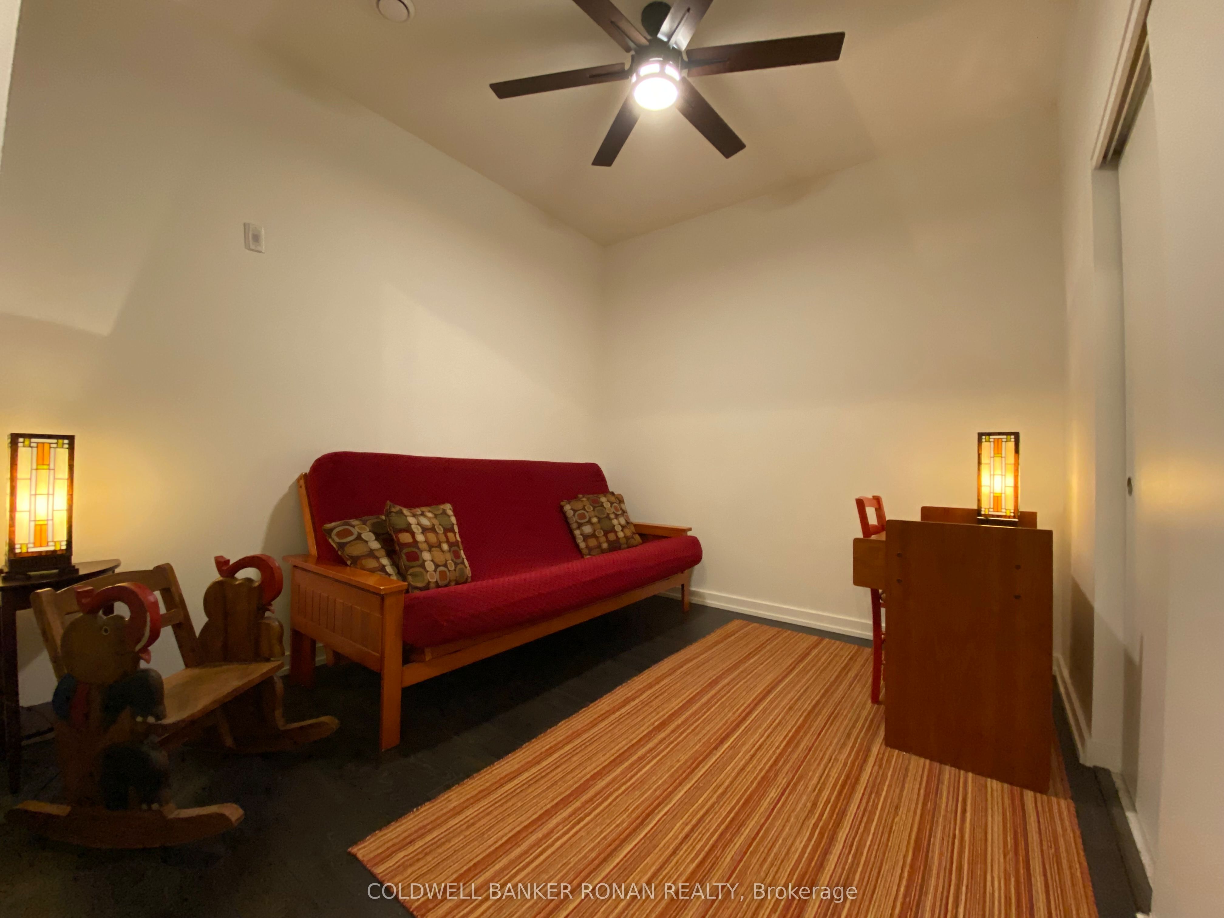 #208 - 21 Matchedash Street Property Photo 9