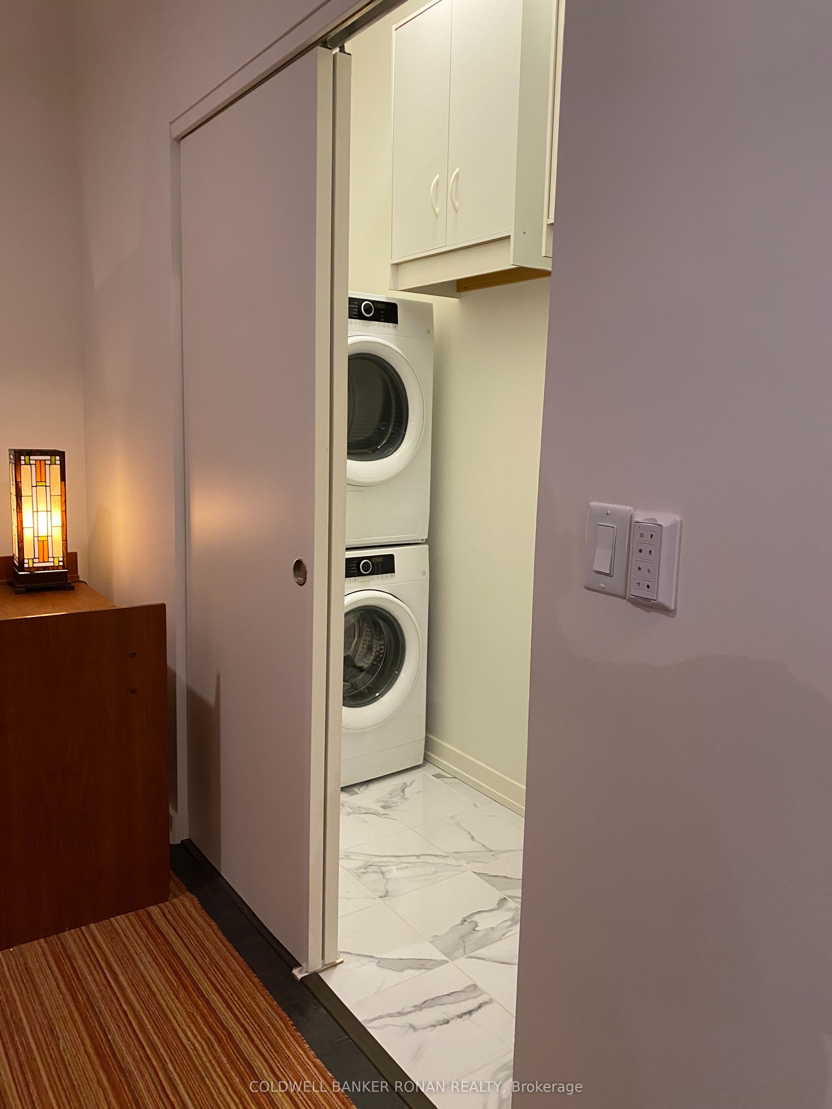 #208 - 21 Matchedash Street Property Photo 10
