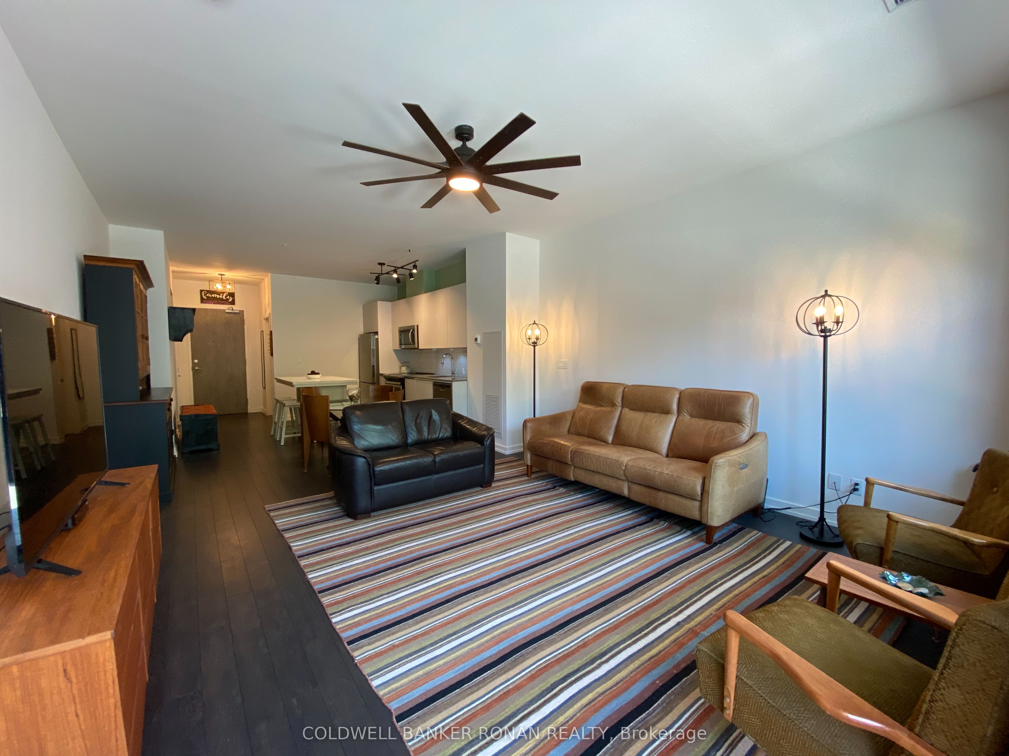 #208 - 21 Matchedash Street Property Photo 16