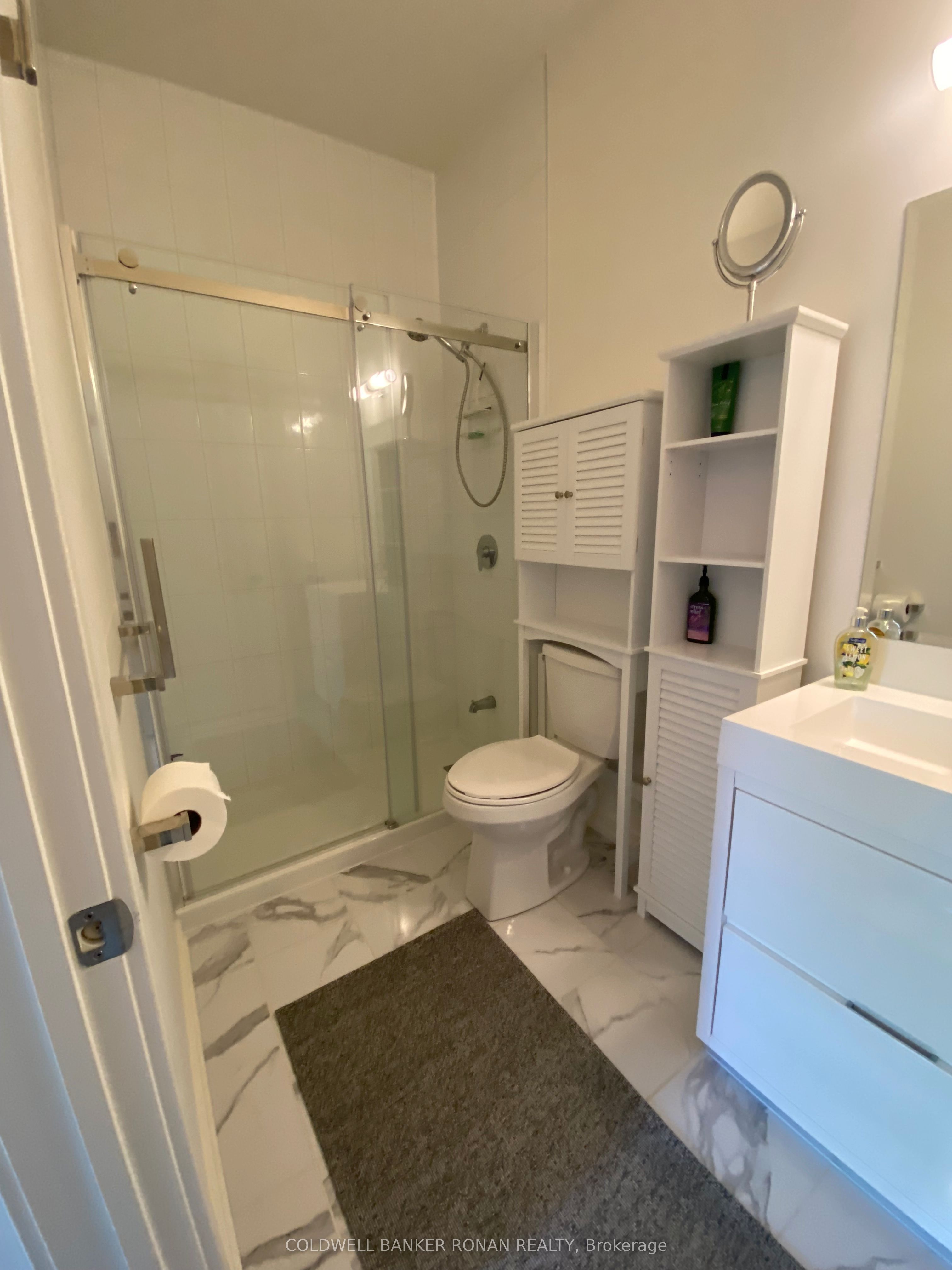 #208 - 21 Matchedash Street Property Photo 23