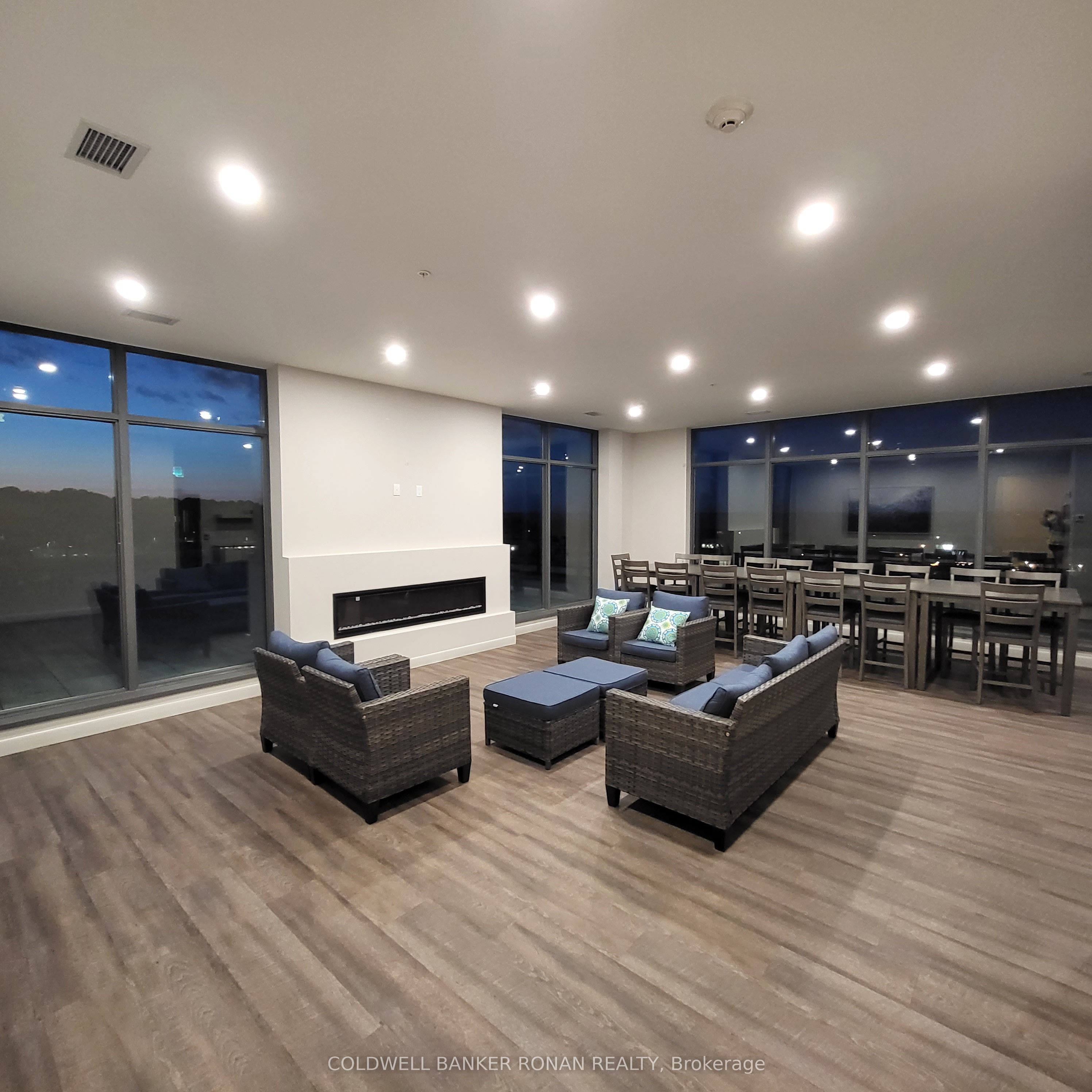 #208 - 21 Matchedash Street Property Photo 33