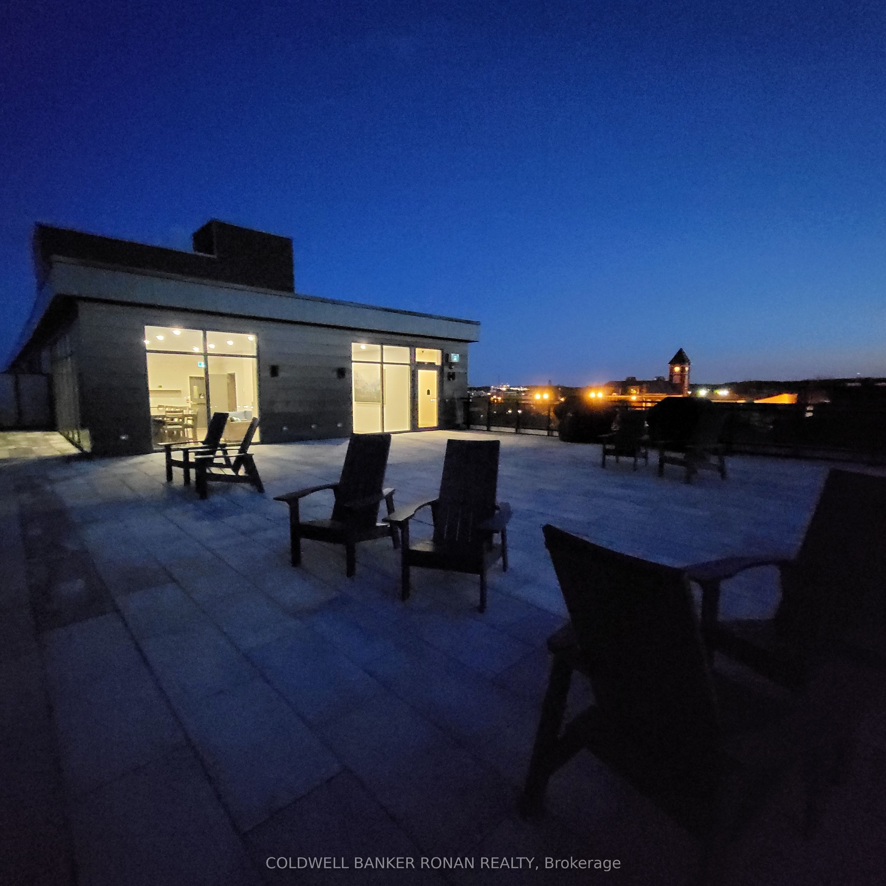 #208 - 21 Matchedash Street Property Photo 35