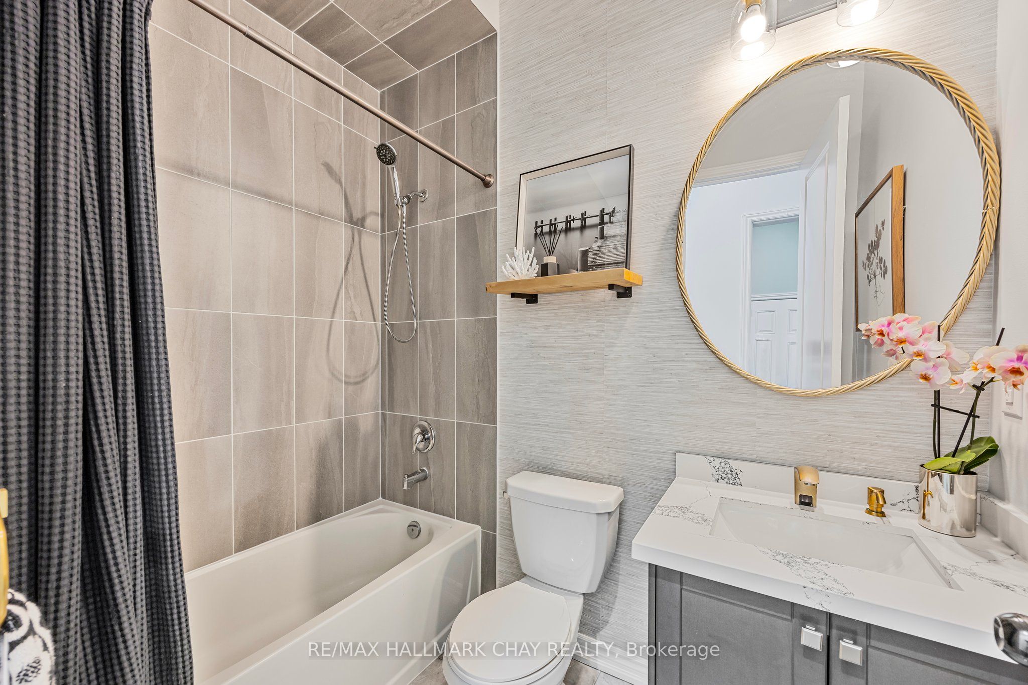 96 Redmond Crescent Property Photo 21