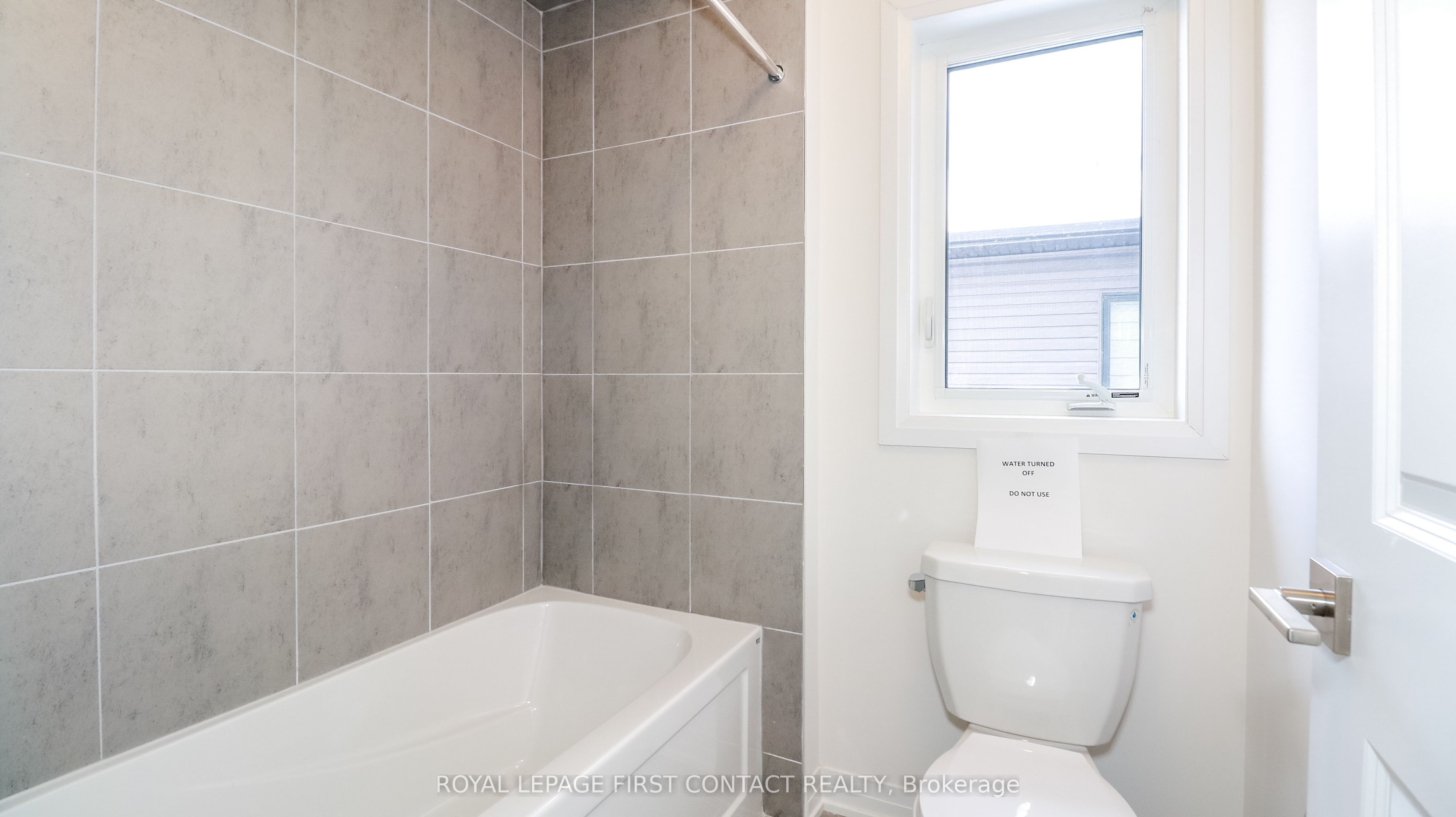 3778 Sunbank Crescent Property Photo 28