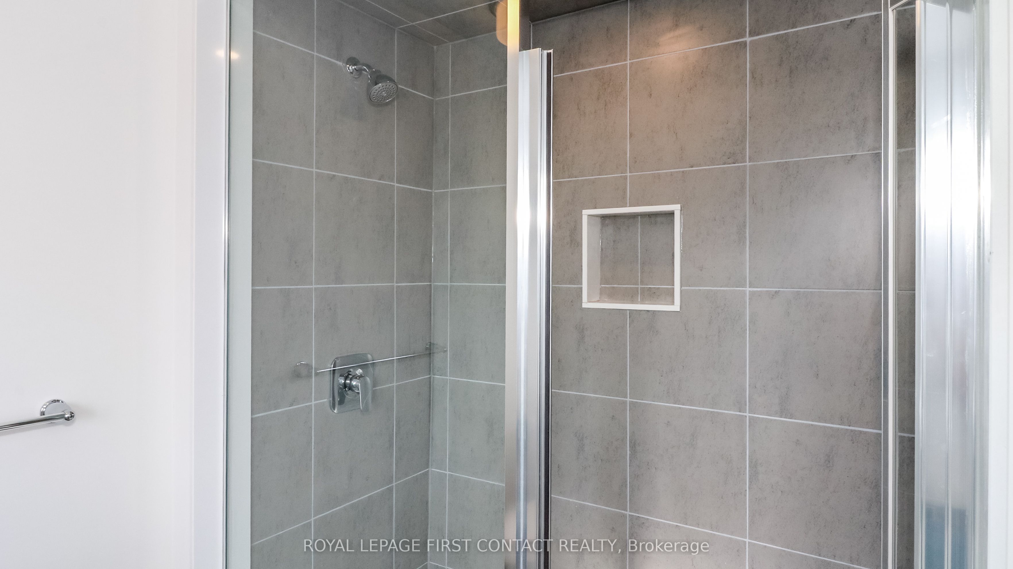 3778 Sunbank Crescent Property Photo 37