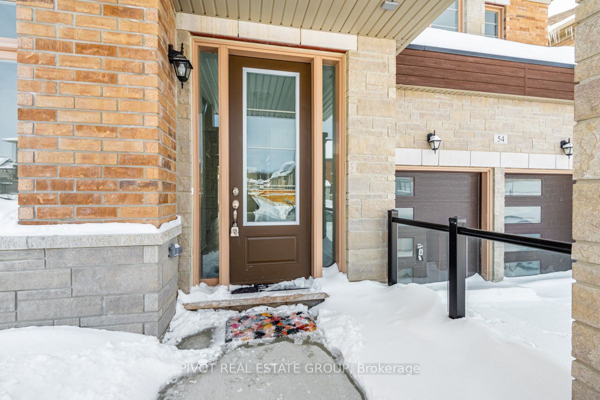 54 Calypso Ave Property Photo 3