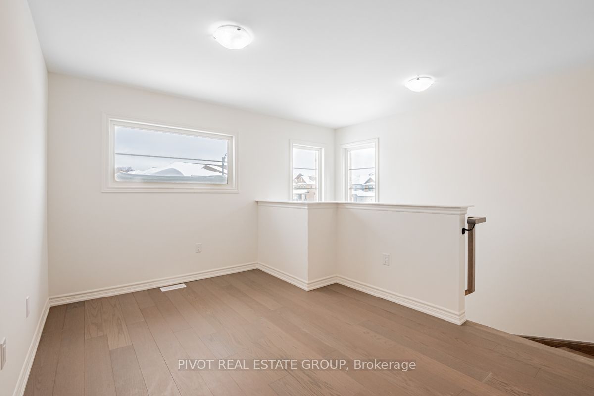 54 Calypso Ave Property Photo 23