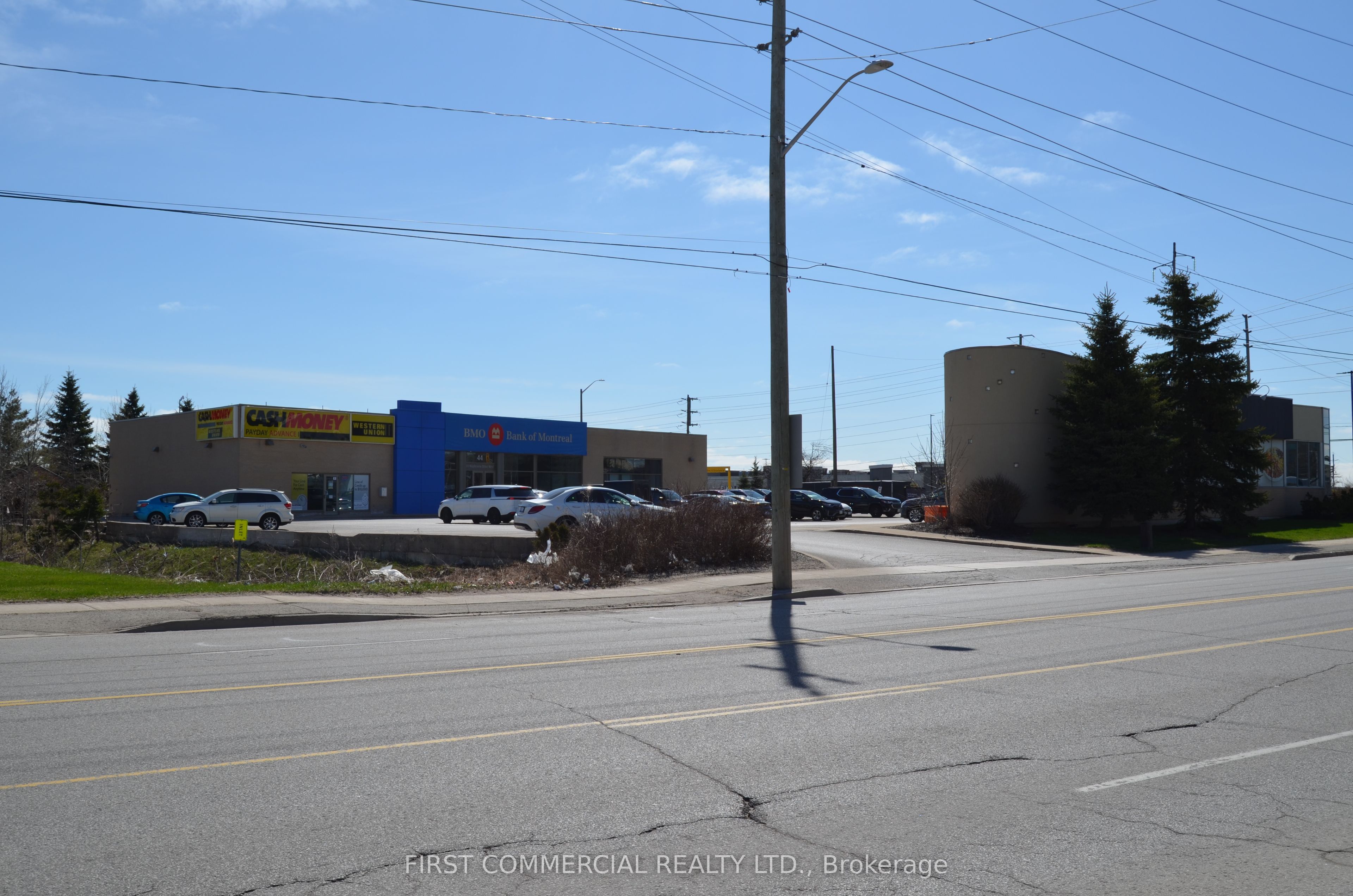 #cash Money - 44 Mapleview Drive Property Photo 3