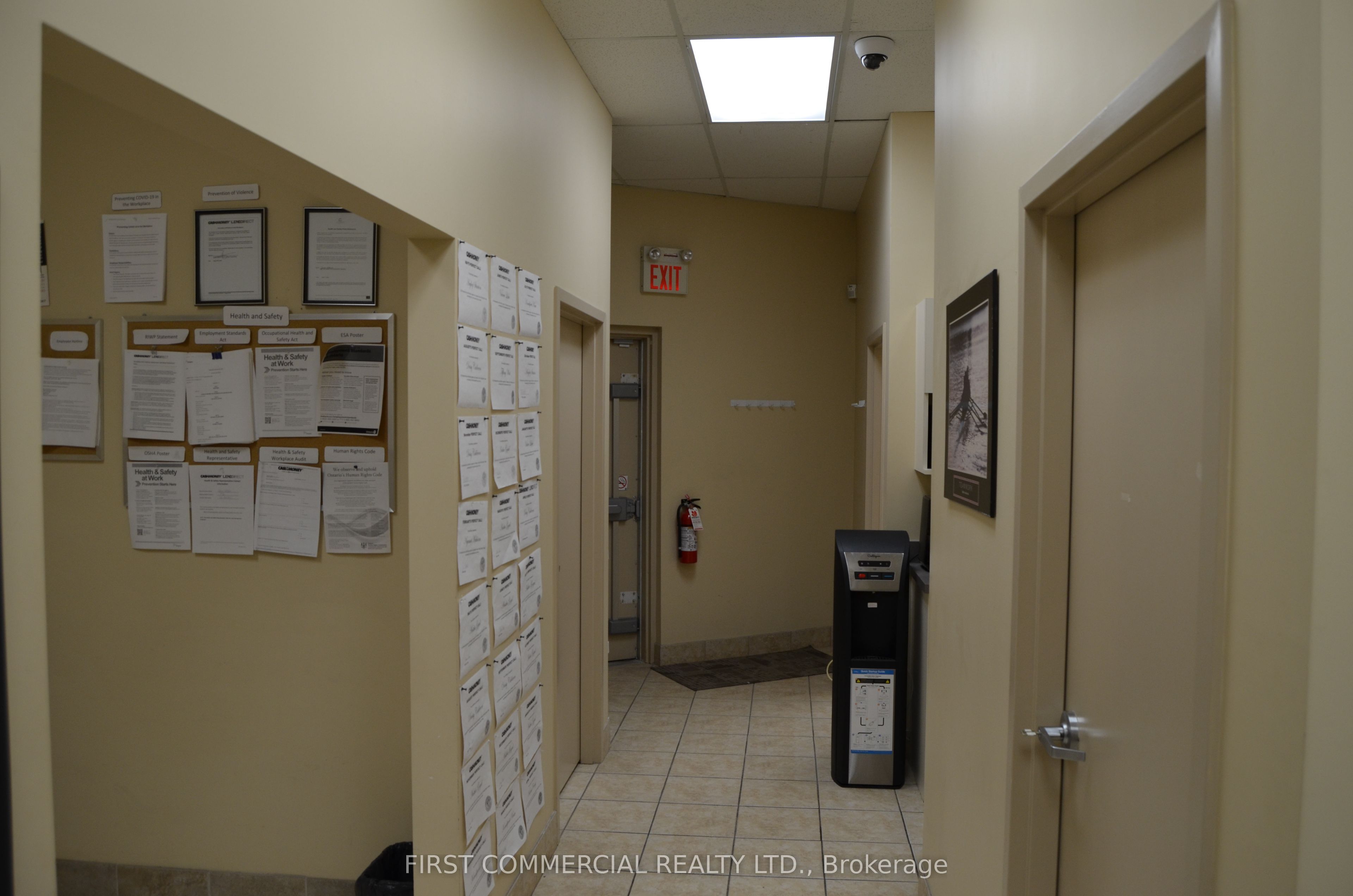 #cash Money - 44 Mapleview Drive Property Photo 9