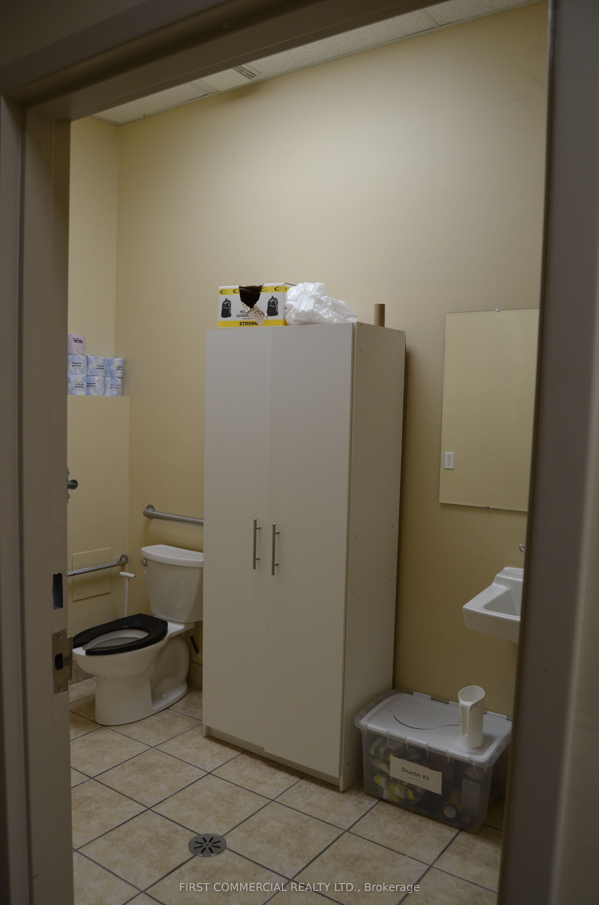 #cash Money - 44 Mapleview Drive Property Photo 12