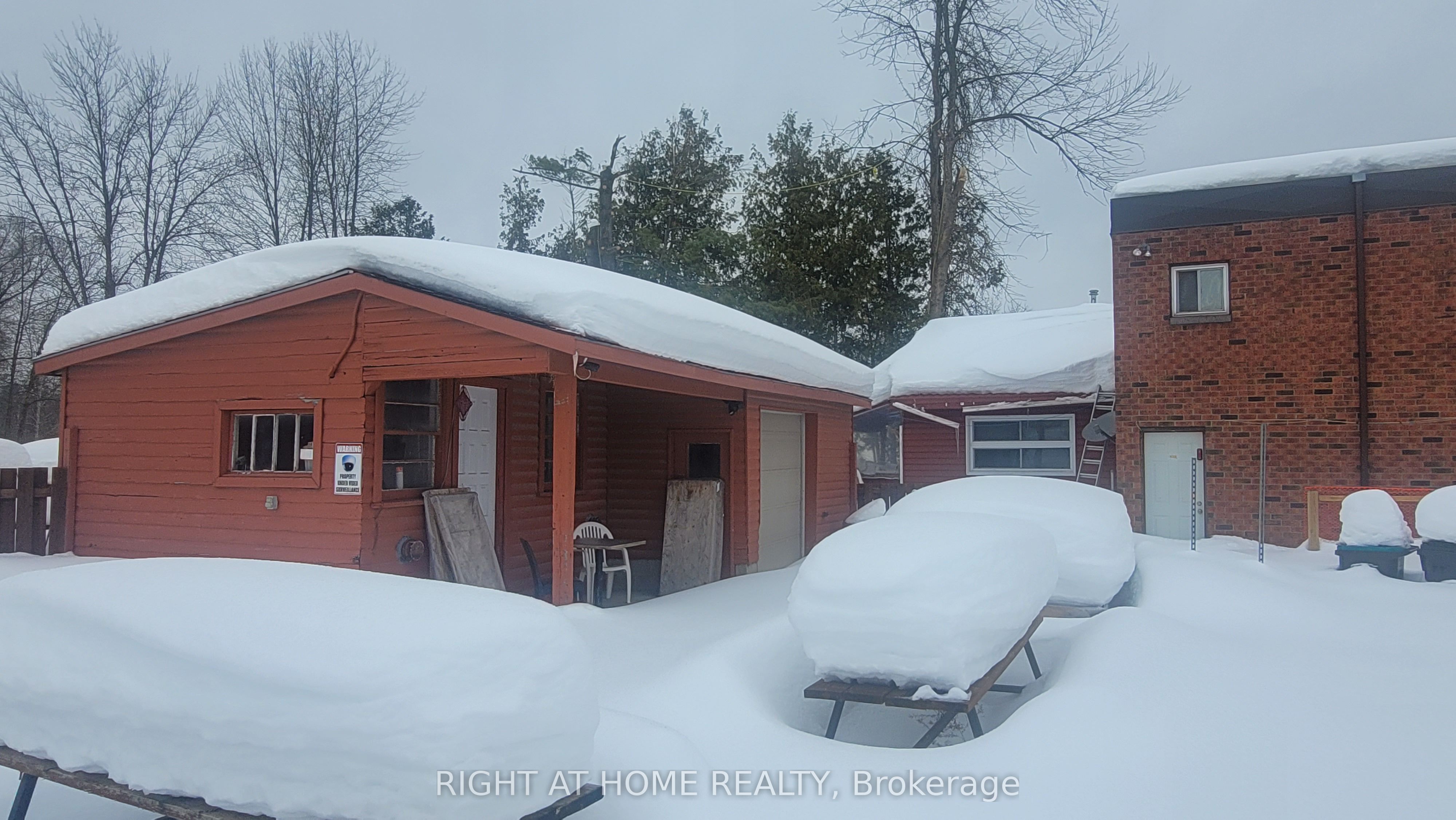 3394 Muskoka Street Property Photo 4