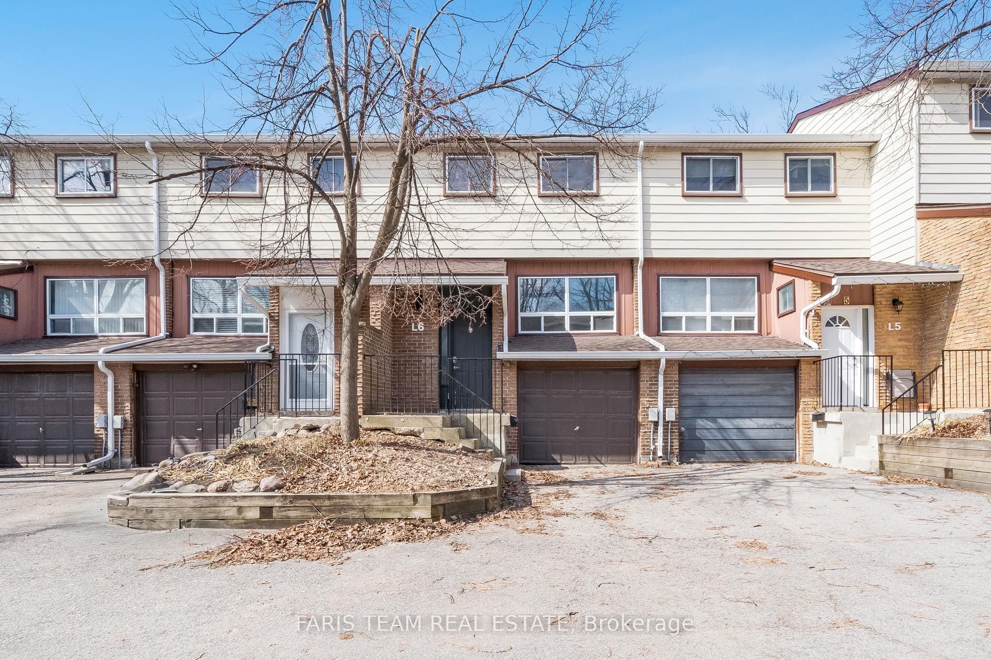 #l6 - 63 Ferris Lane Property Photo 2