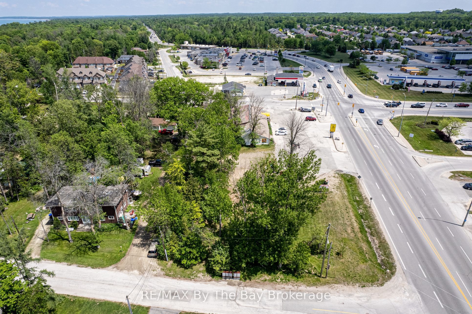 146 45th Street Property Photo 4