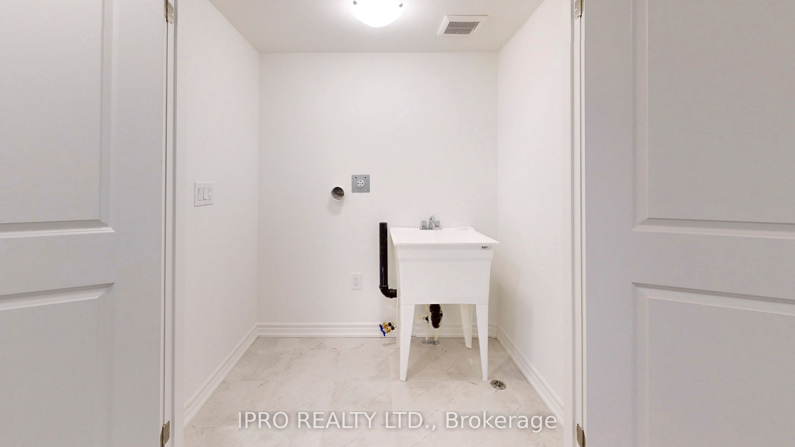 22 Sassafras Road Property Photo 37