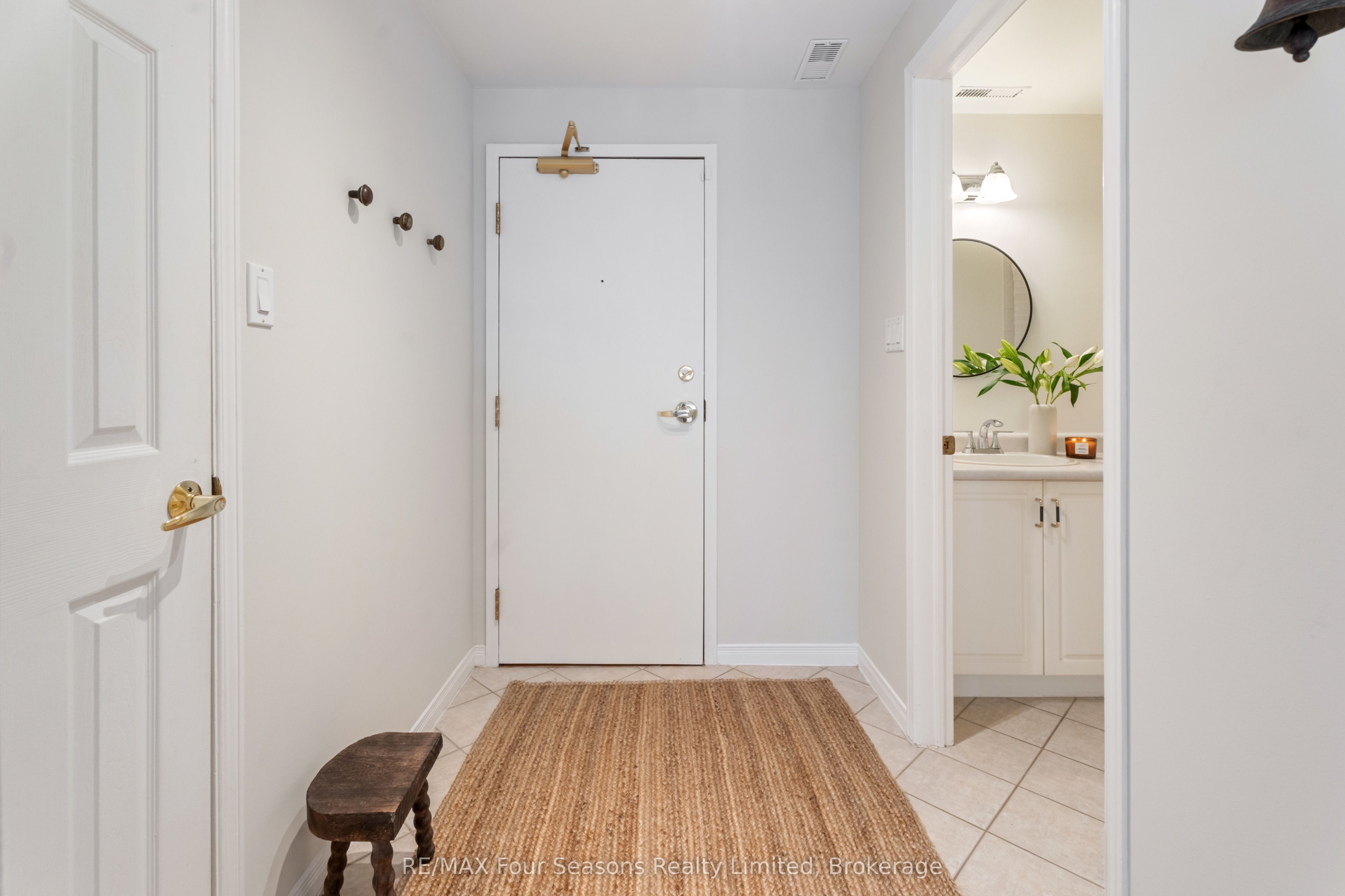 #2012 - 750 Johnston Park Avenue Property Photo 22