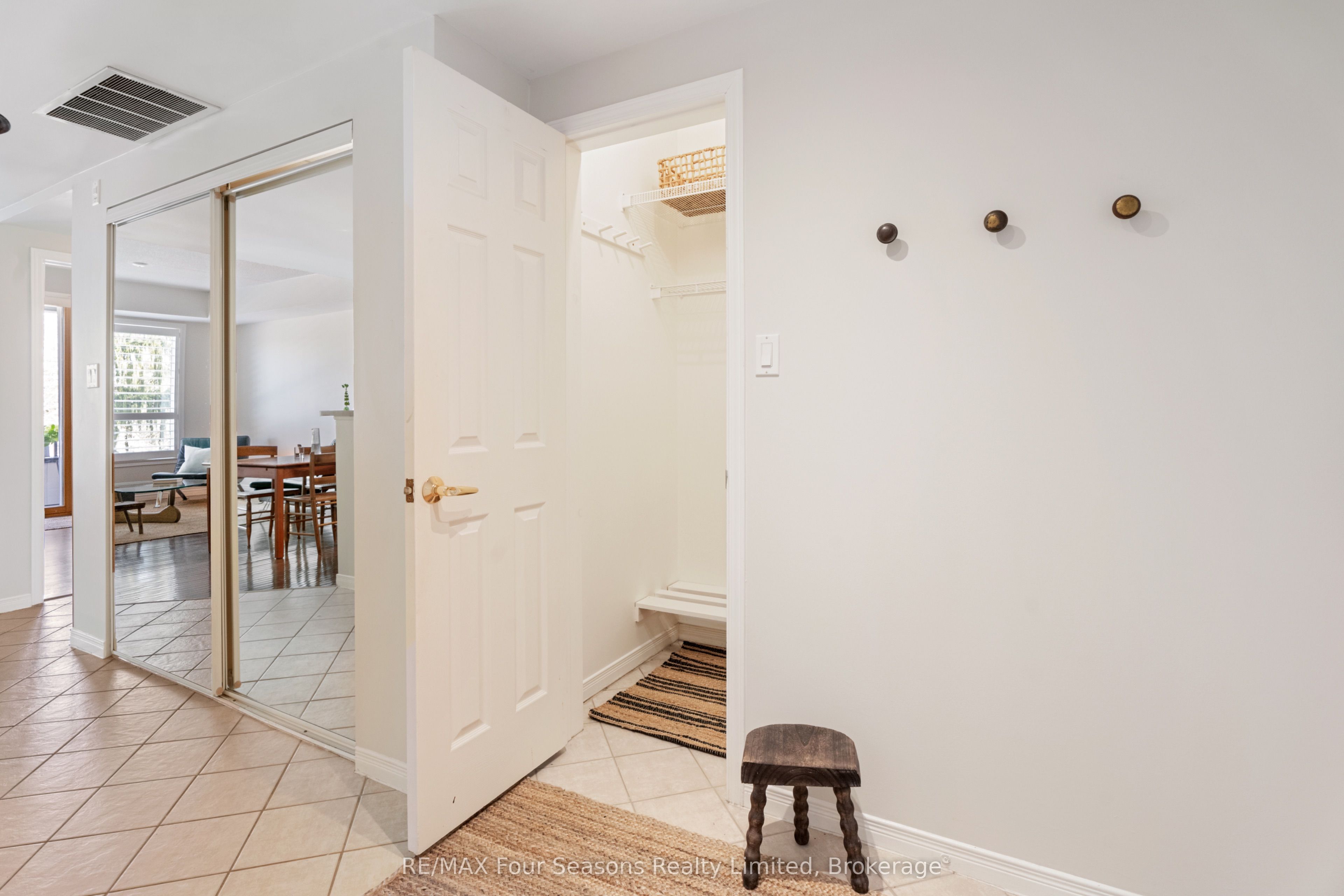 #2012 - 750 Johnston Park Avenue Property Photo 24