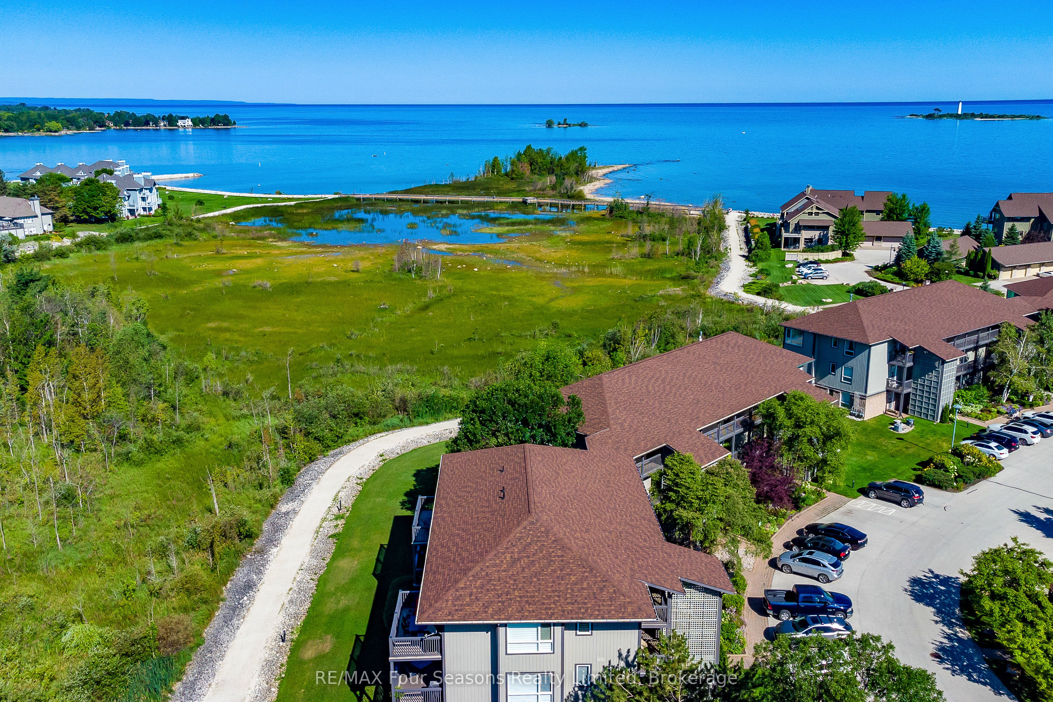 #2012 - 750 Johnston Park Avenue Property Photo 28