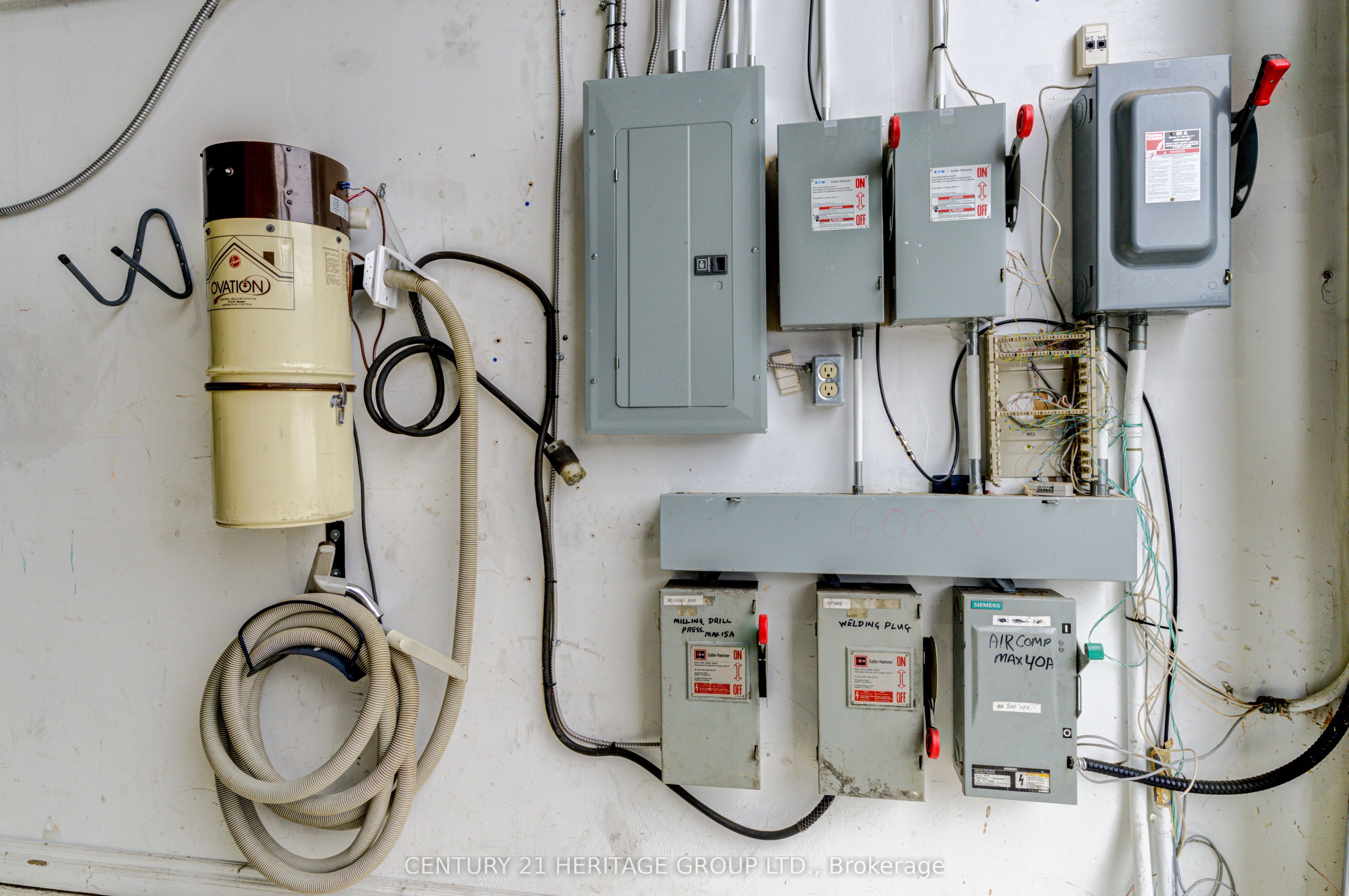 #6 - 647 Welham Road Property Photo 19