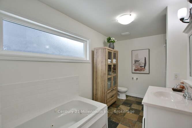 117 Stanley Street Property Photo 25