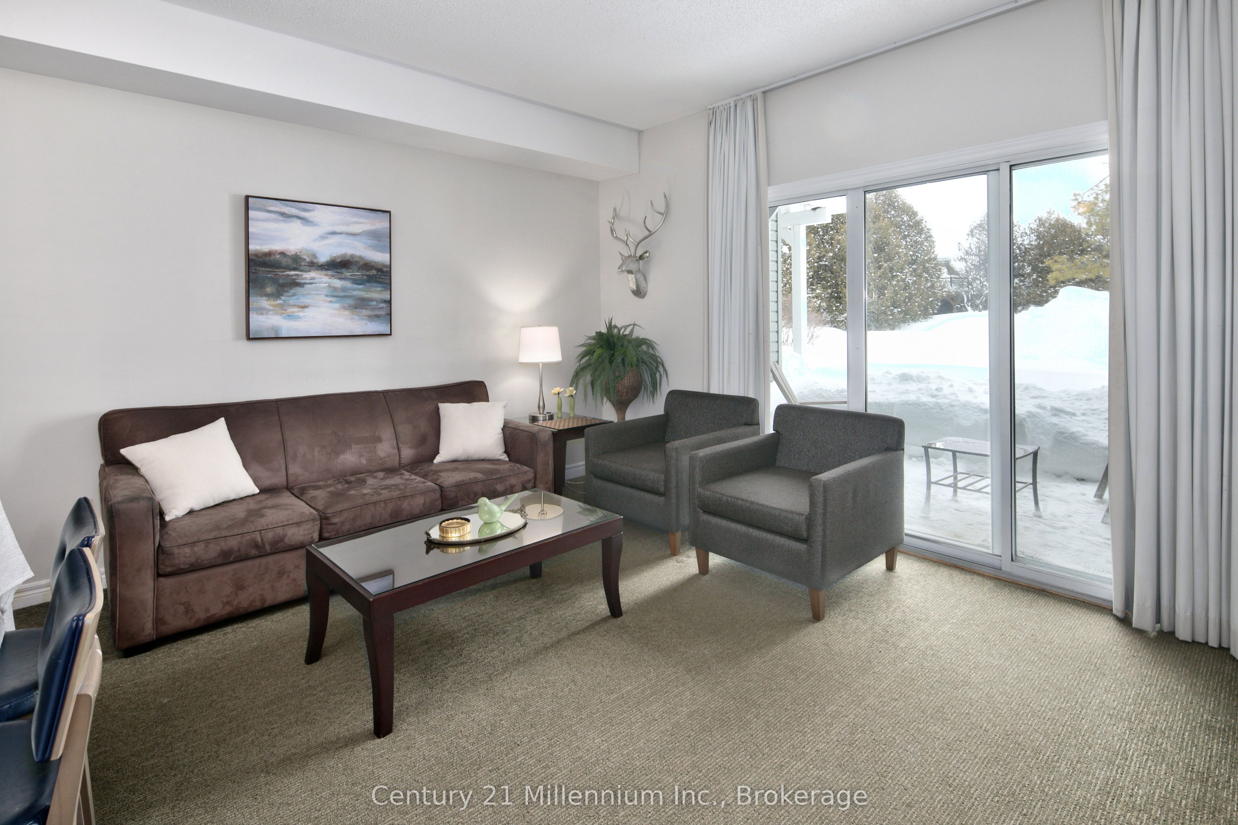 152 Fairway Crescent 19 Property Photo 17